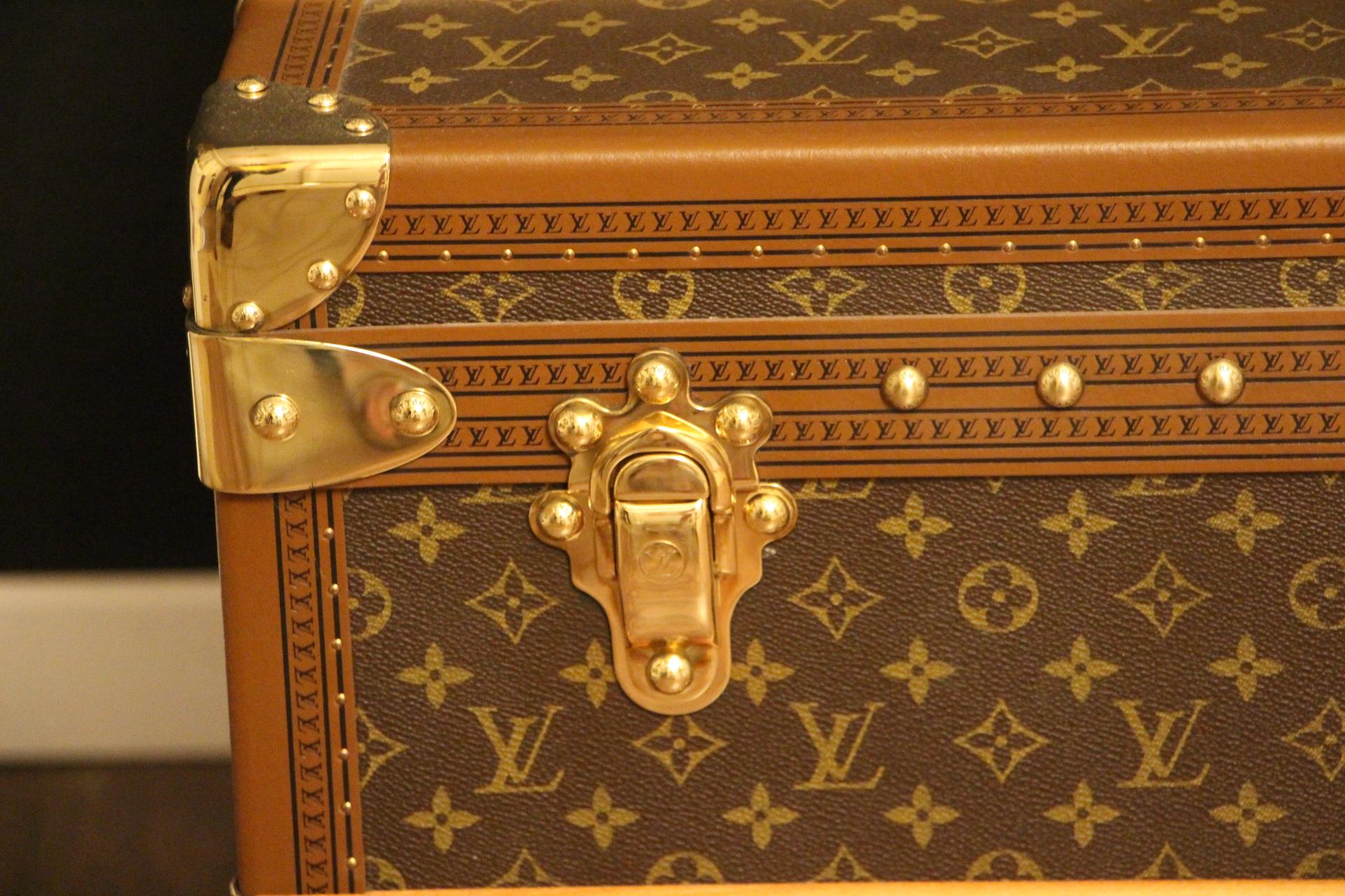 French Louis Vuitton Trunk in Monogram Canvas, Louis Vuitton Steamer Trunk