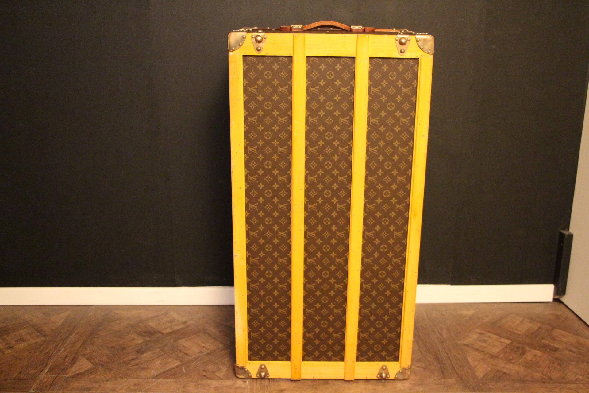 Louis Vuitton Trunk in Monogram Canvas, Louis Vuitton Steamer Trunk 2