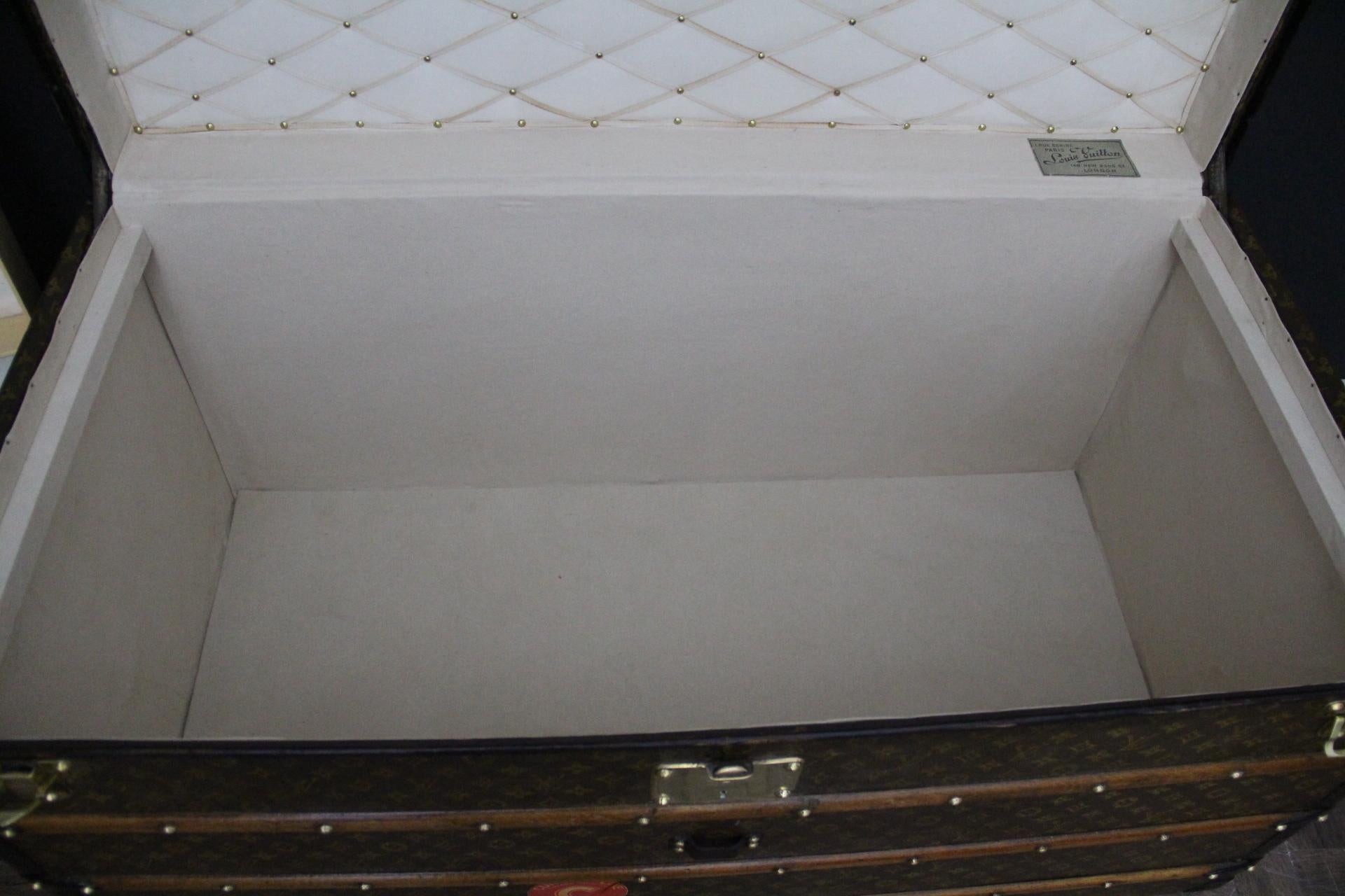 Louis Vuitton-Truhe in Monogramm Segeltuch, Vuitton-Dampfer-Truhe 110 cm im Angebot 12