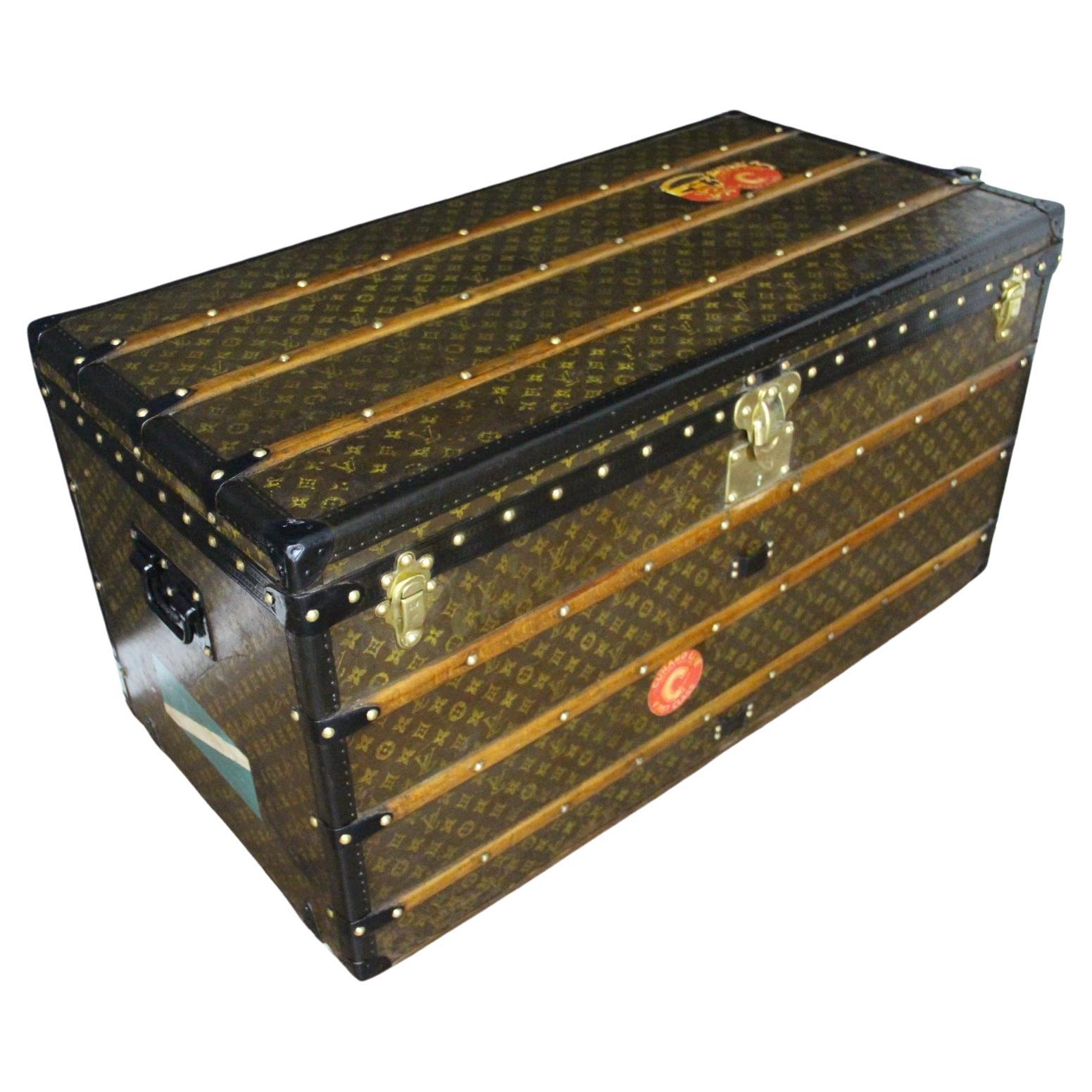 Louis Vuitton Trunk in Monogram Canvas, Vuitton Steamer Trunk 110 cm
