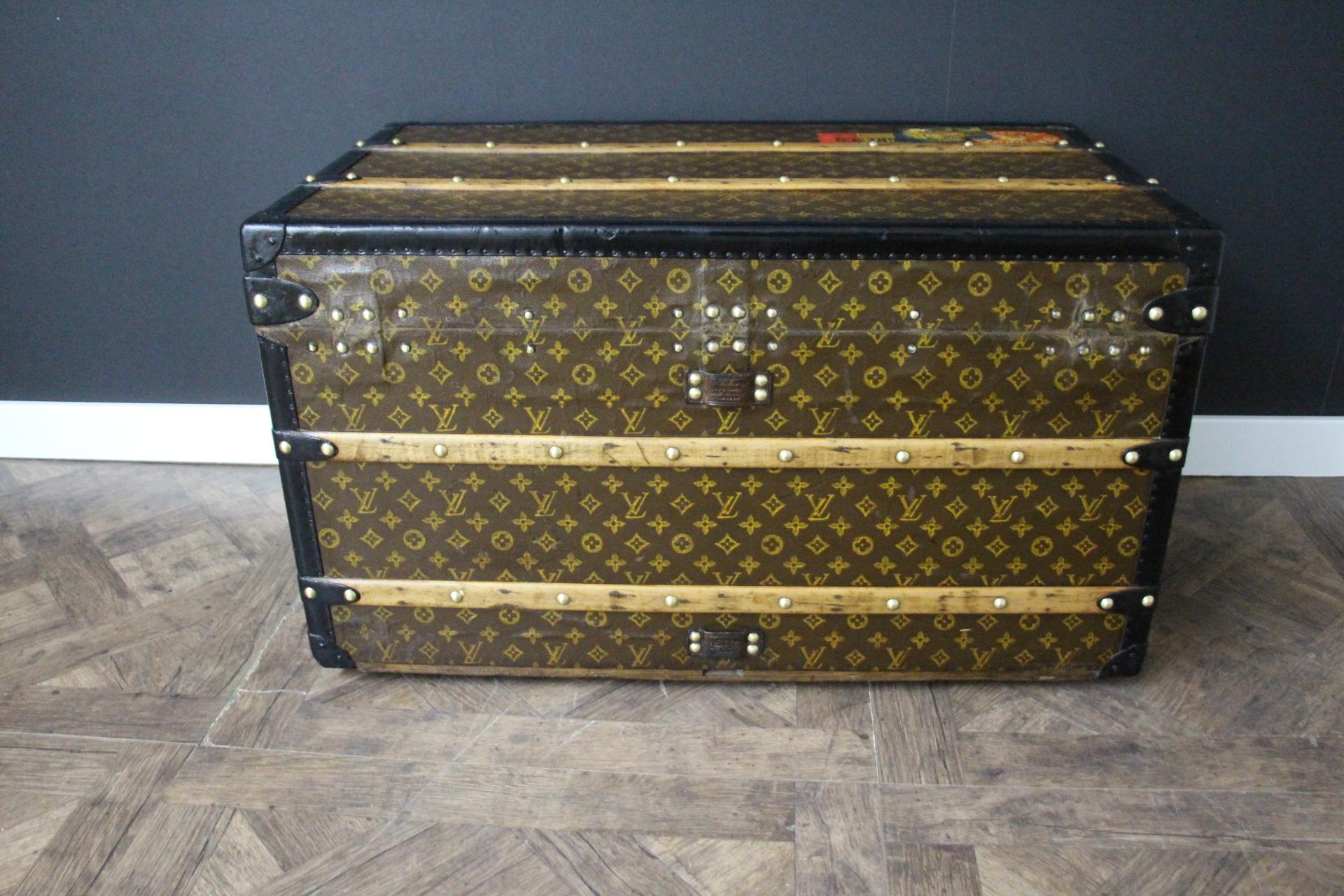 20th Century Louis Vuitton Trunk in Monogram Canvas, Vuitton Steamer Trunk 80 cm For Sale