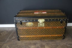 Louis Vuitton Trunk in Monogram Canvas, Vuitton Steamer Trunk 90 cm