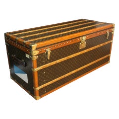 Coffre à vapeur Louis Vuitton avec monogramme, coffre à vapeur Louis Vuitton