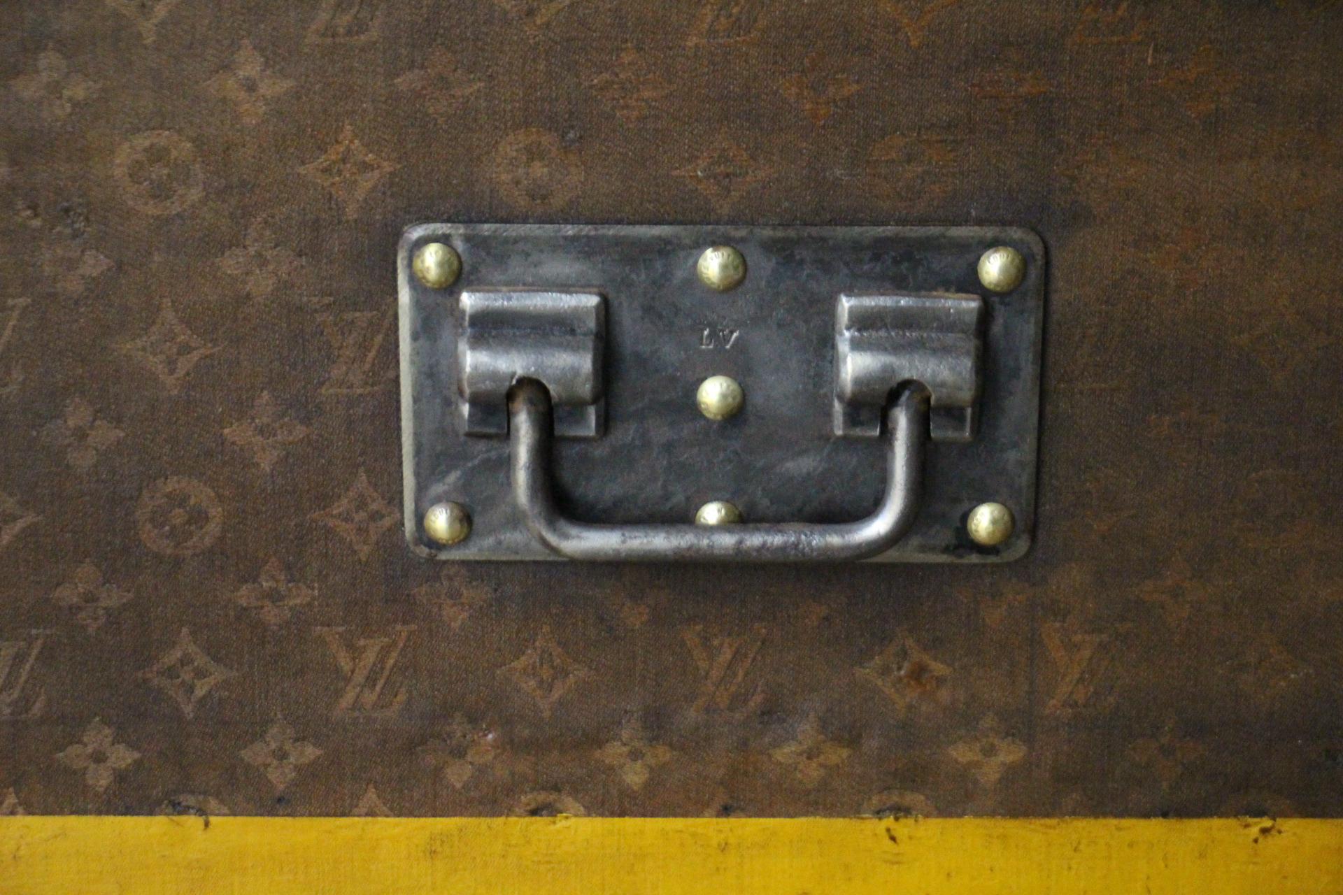 Louis Vuitton Trunk in Woven Canvas, Louis Vuitton 110 cm Steamer Trunk 2
