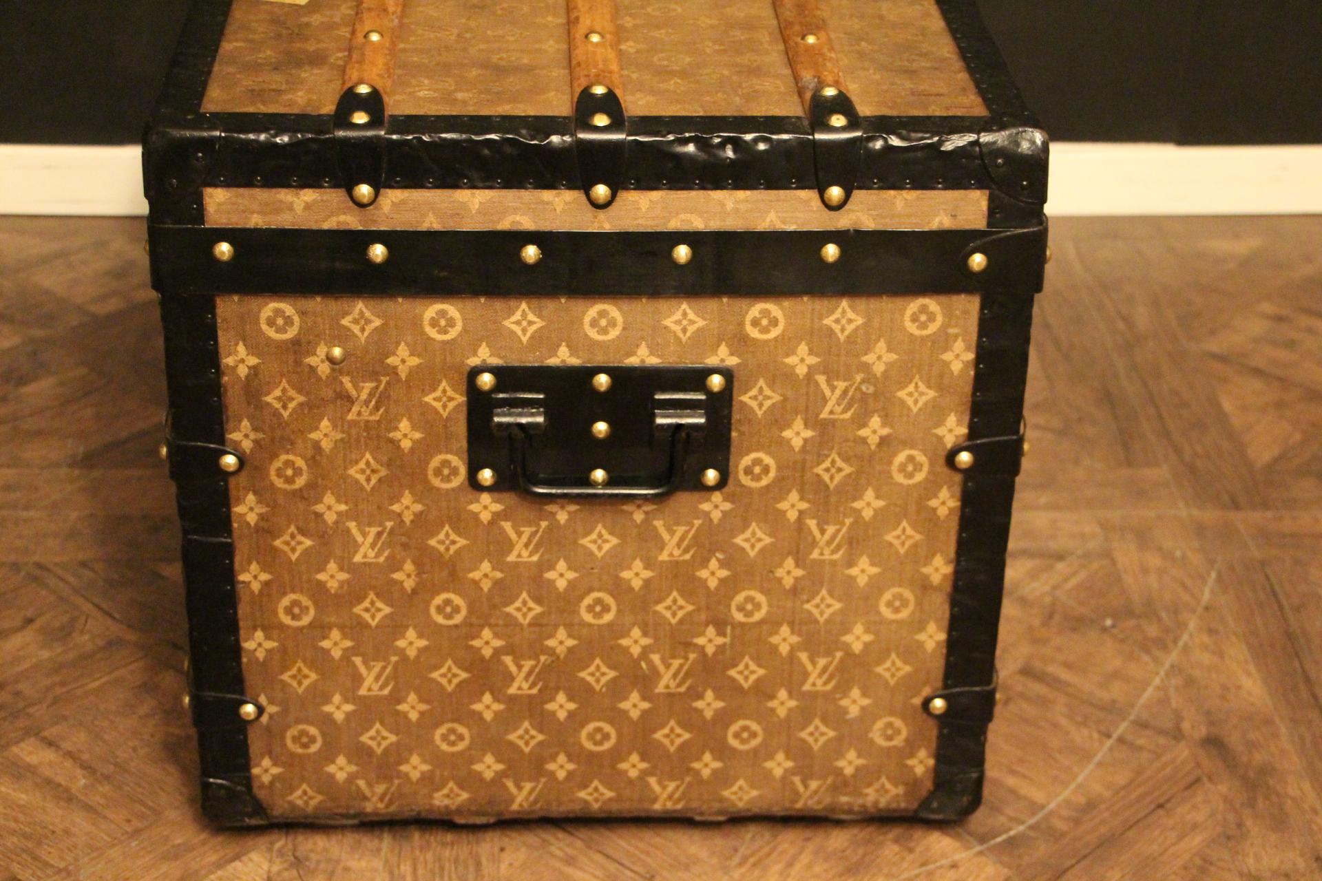 Louis Vuitton Trunk in Woven Canvas, Louis Vuitton Steamer Trunk 4