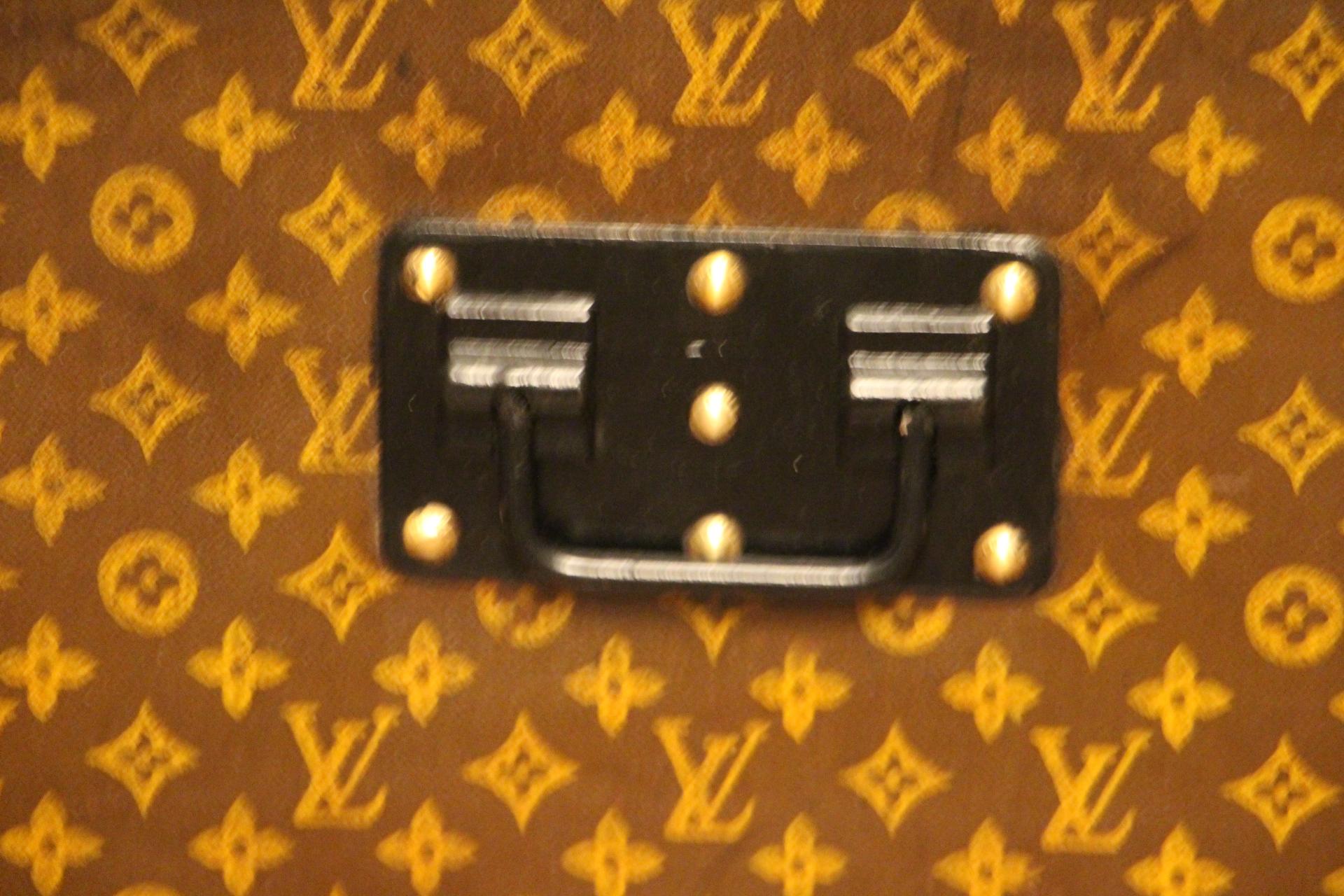 Louis Vuitton Trunk, Louis Vuitton Hat Trunk 3