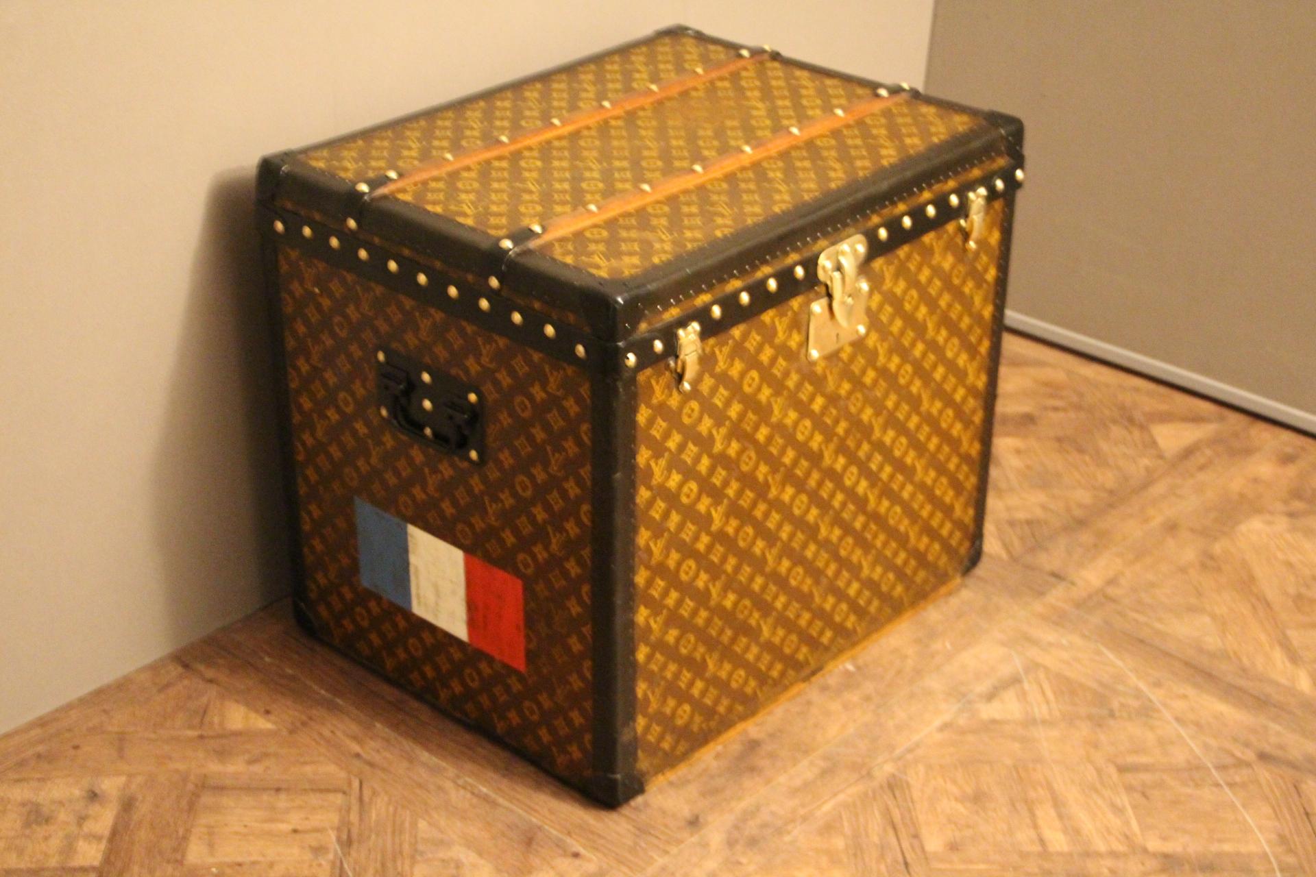 This beautiful trunk is very elegant and in very good condition. It has got the hand stencilled LV Monogram pattern canvas, all black lozine trim, brass fittings and black LV stamped steel handles. Solid brass LV marked studs and locks. Customized