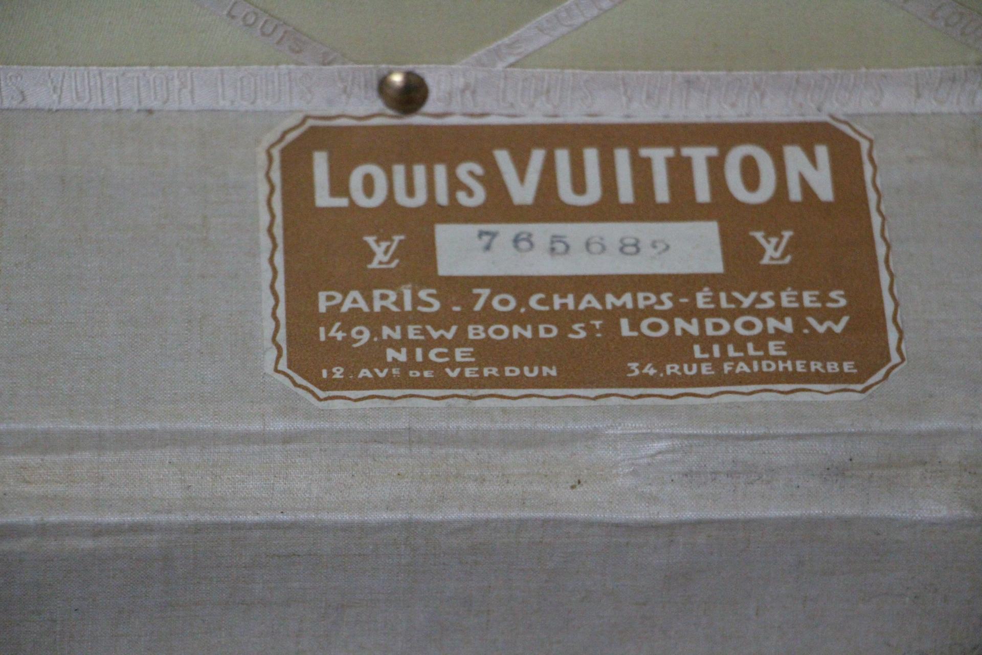 Louis Vuitton Trunk, Louis Vuitton Steamer Trunk, Louis Vuitton Hat Trunk 12