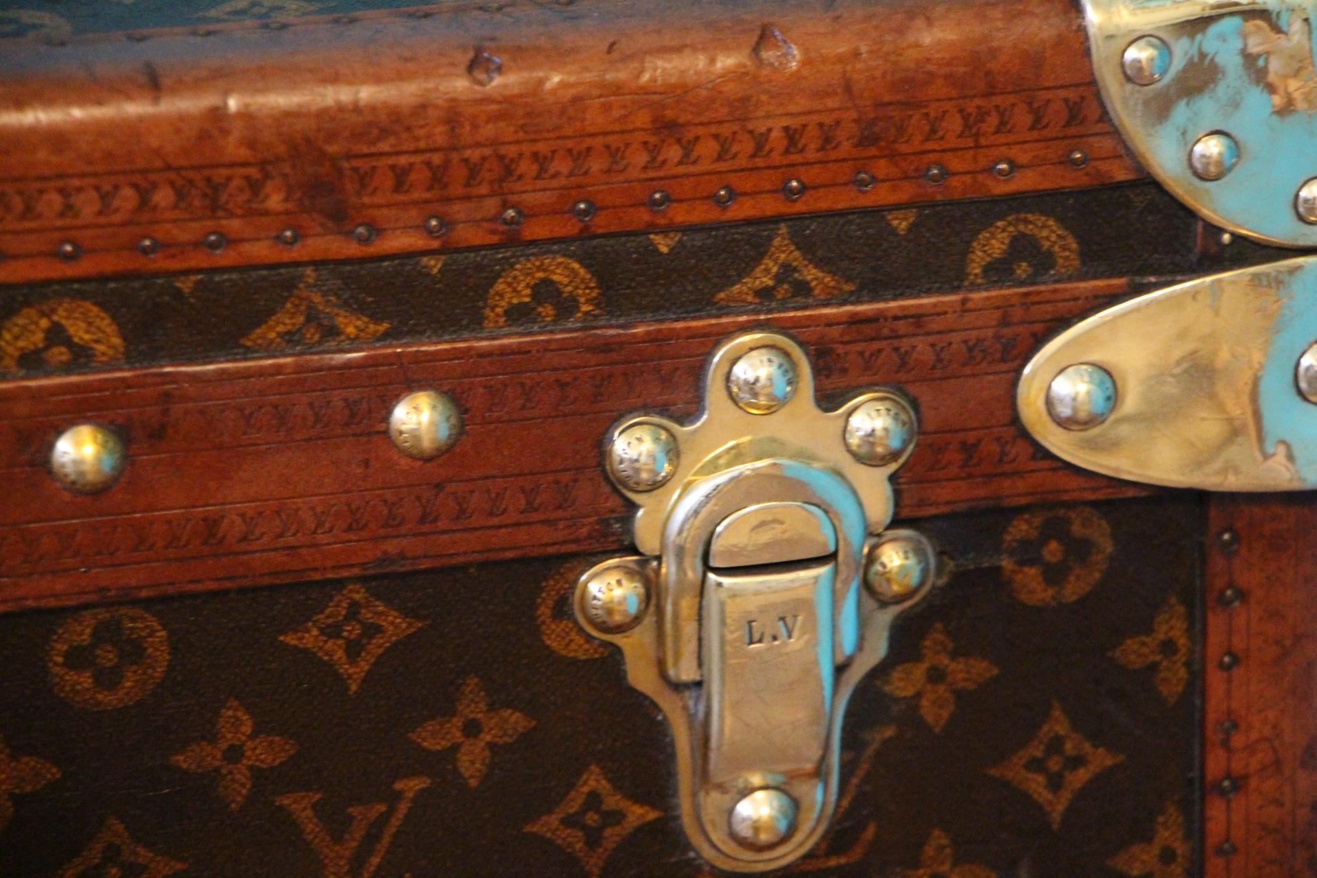 Louis Vuitton Trunk, Louis Vuitton Steamer Trunk, Louis Vuitton Courrier Trunk In Good Condition In Saint-Ouen, FR