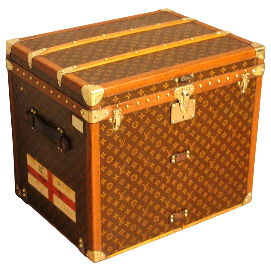 Orange Hat Trunk from Louis Vuitton for sale at Pamono
