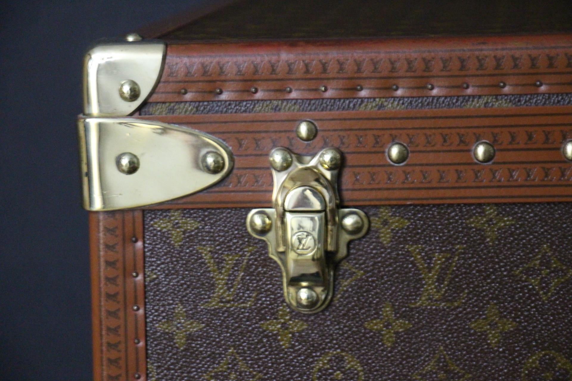 French Louis Vuitton Trunk, Louis Vuitton Suitcase, Vuitton Steamer Trunk, Alzer 75 For Sale