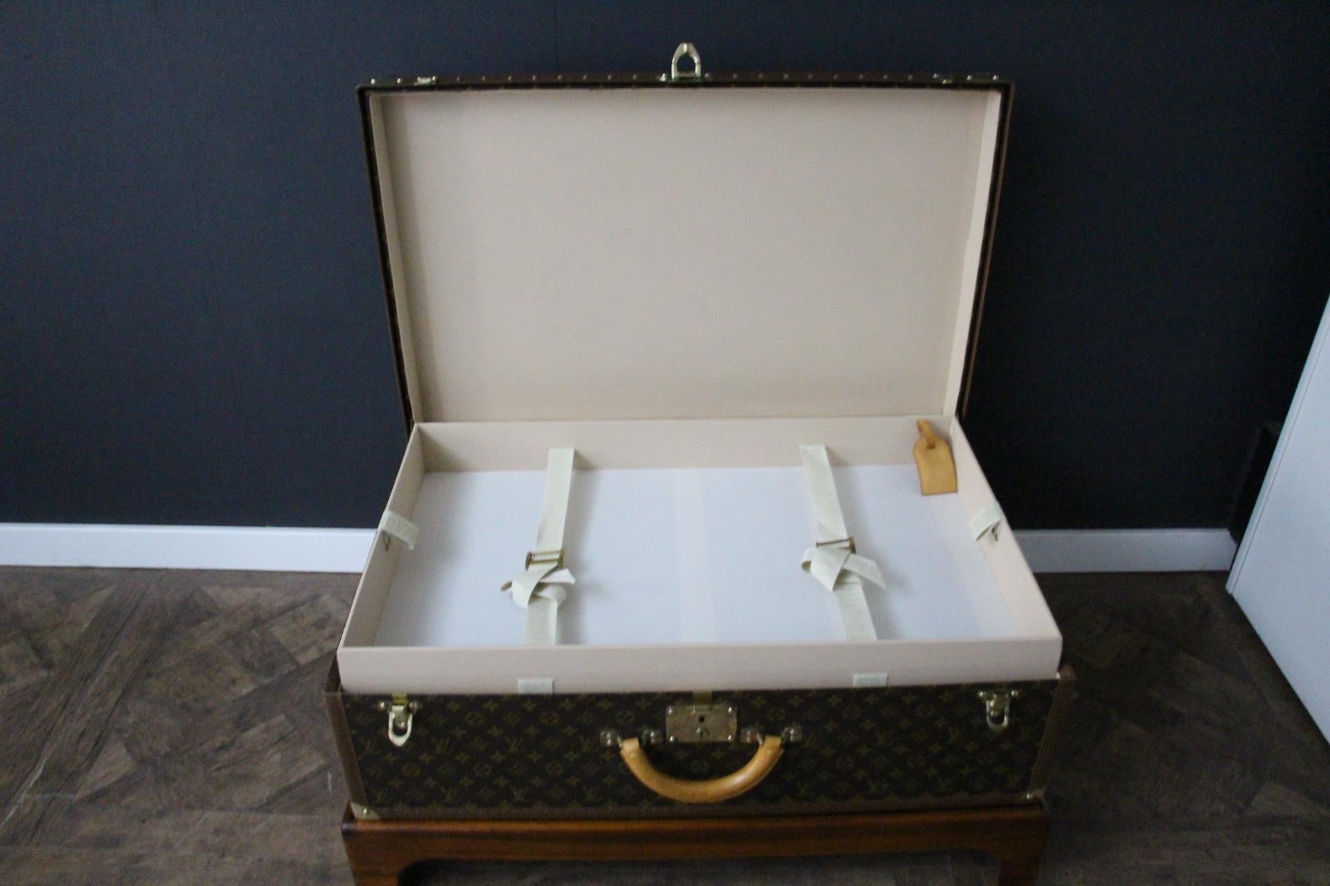 Louis Vuitton Trunk, Louis Vuitton Suitcase, Vuitton Steamer Trunk, Alzer 80 For Sale 6