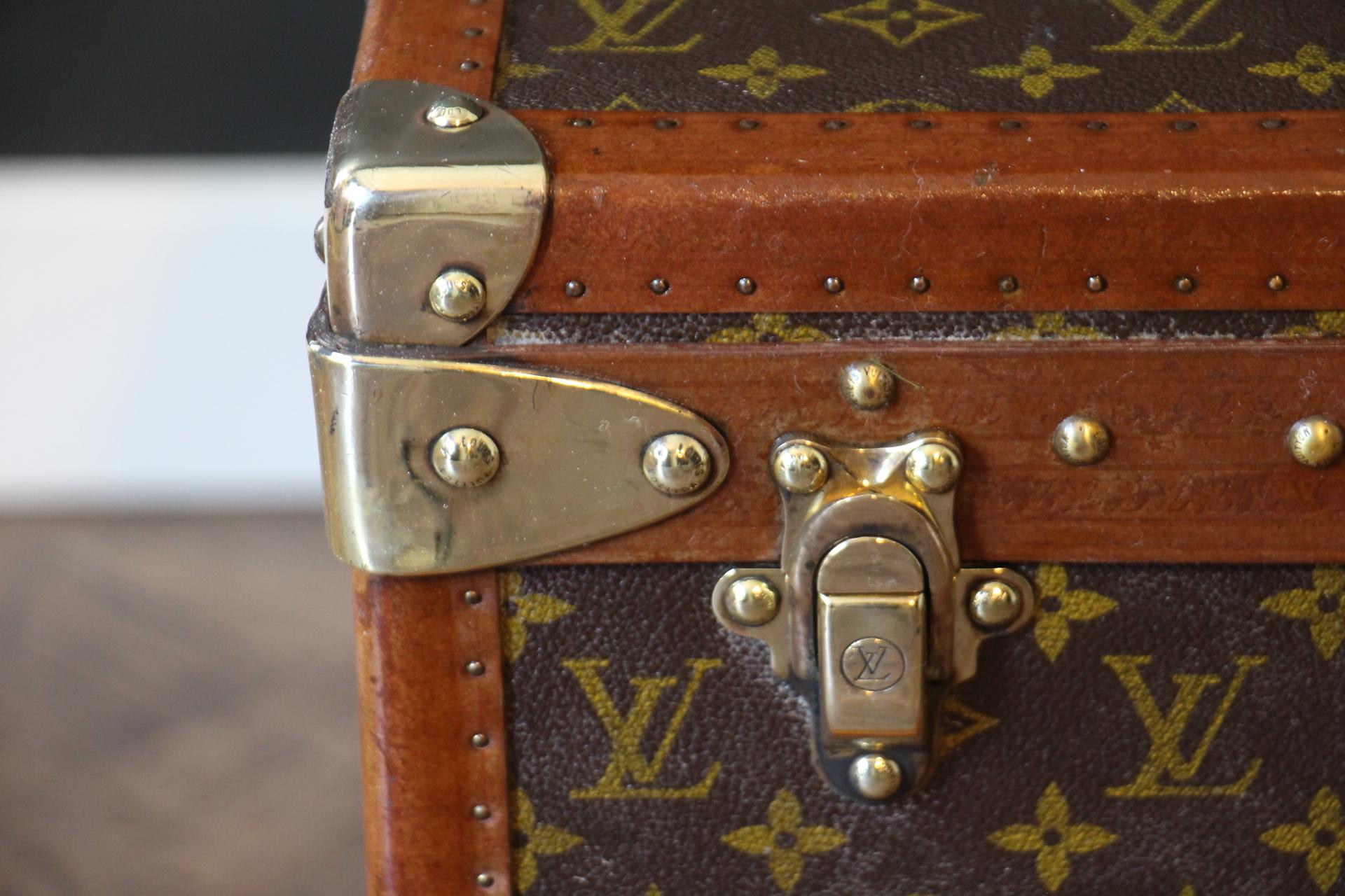French Louis Vuitton Trunk, Louis Vuitton Suitcase, Vuitton Steamer Trunk, Alzer 80 For Sale