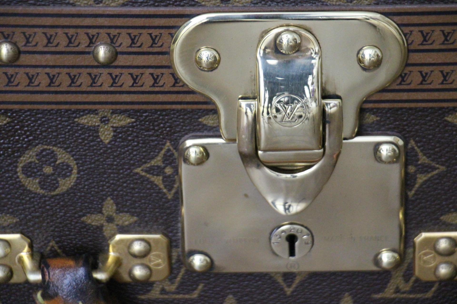 Contemporary Louis Vuitton Trunk, Louis Vuitton Suitcase, Vuitton Steamer Trunk, Alzer 80 For Sale