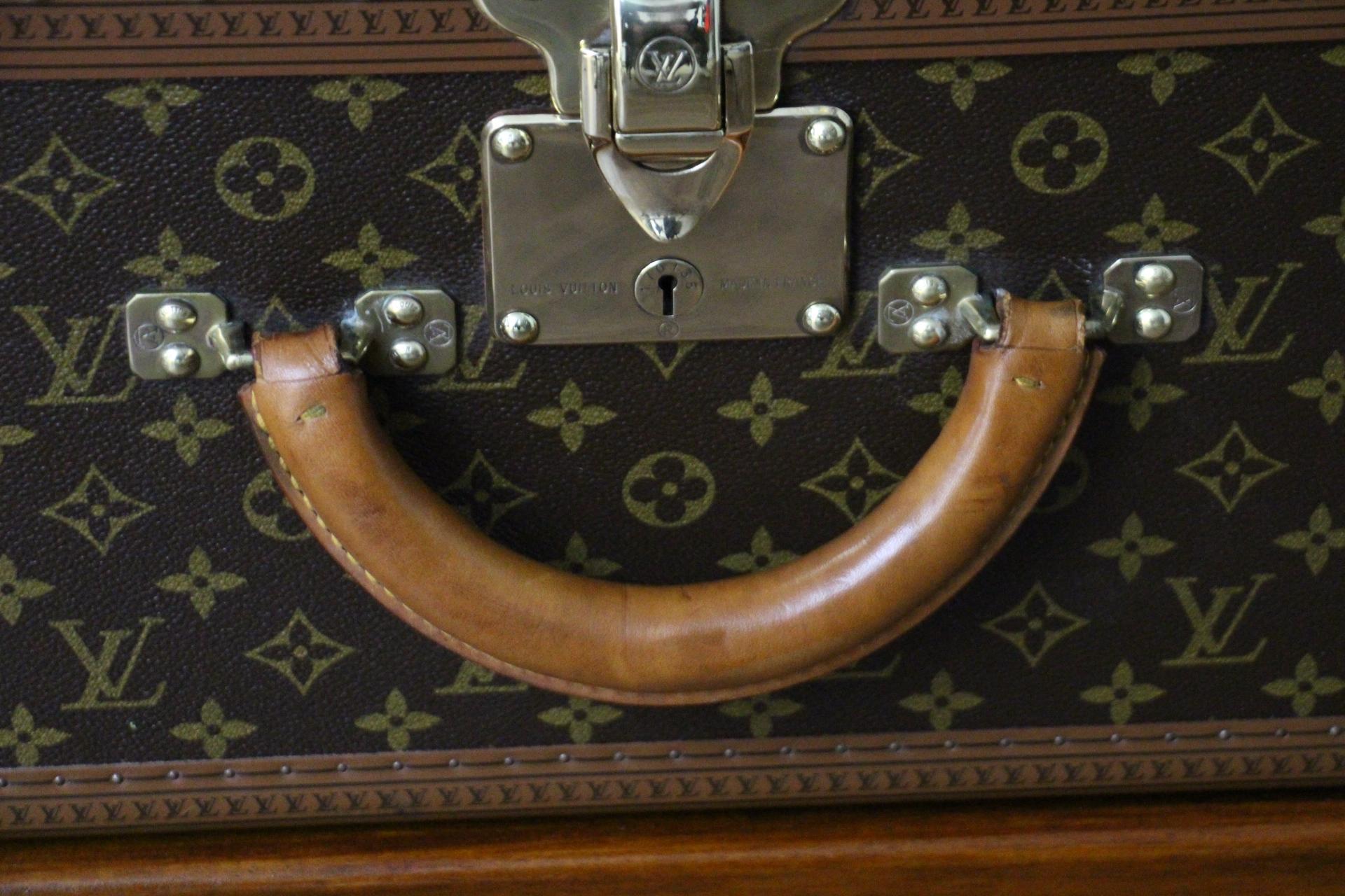 Contemporary Louis Vuitton Trunk, Louis Vuitton Suitcase, Vuitton Steamer Trunk, Alzer 80