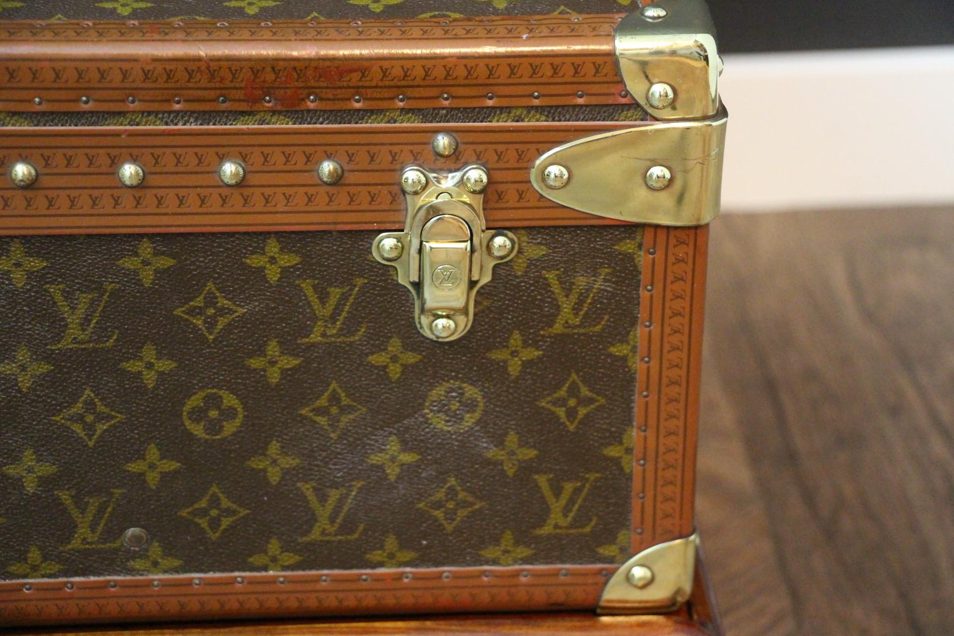 Contemporary Louis Vuitton Trunk, Louis Vuitton Suitcase, Vuitton Steamer Trunk, Alzer 80