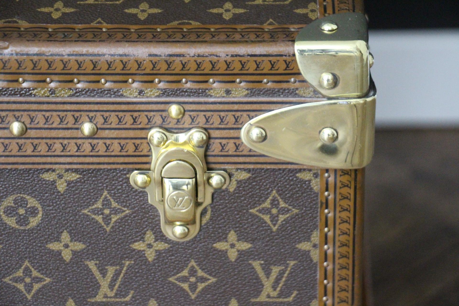Louis Vuitton Trunk, Louis Vuitton Suitcase, Vuitton Steamer Trunk, Alzer 80 For Sale 1