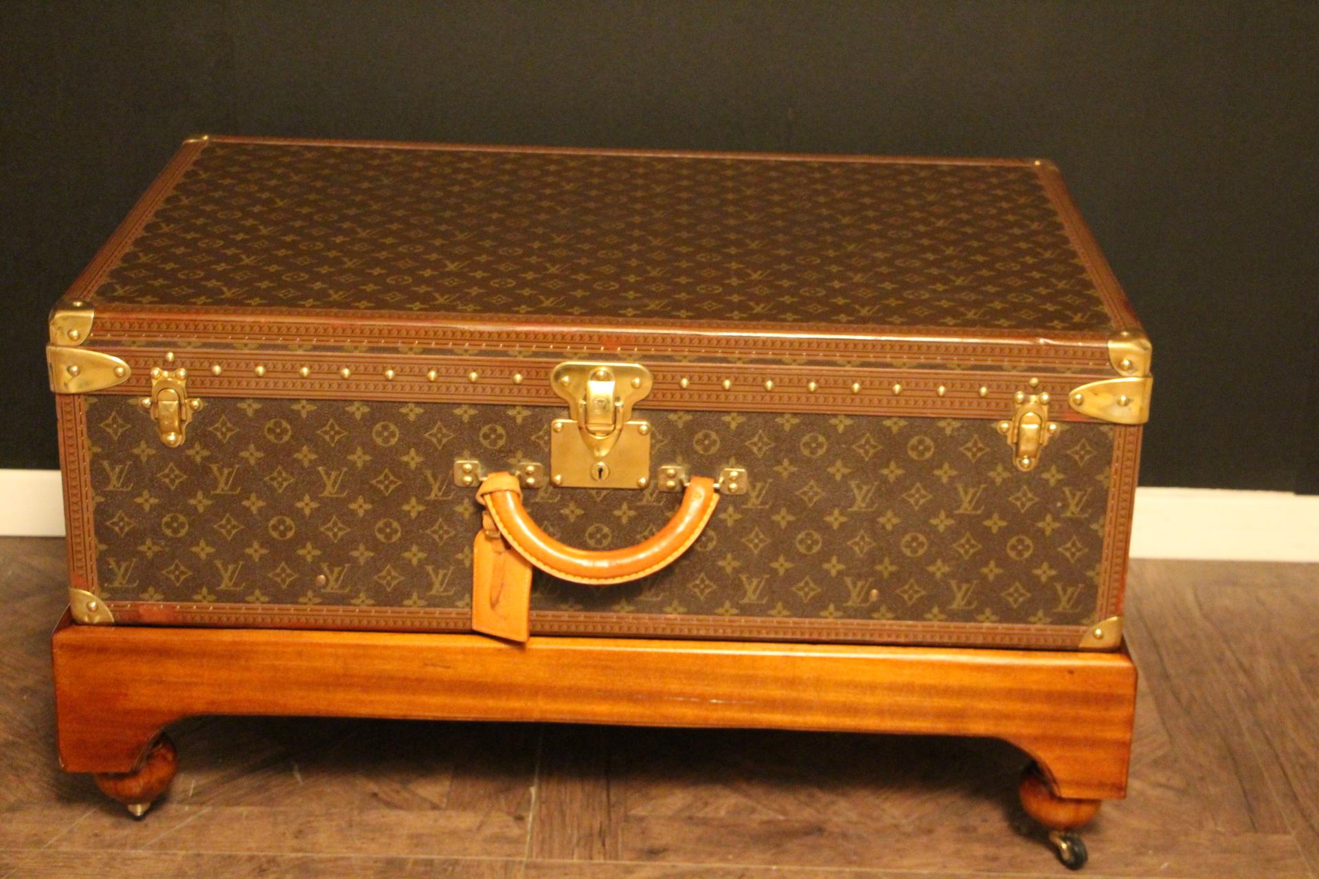Louis Vuitton Trunk, Louis Vuitton Suitcase, Louis Vuitton Steamer Trunk, Alzer 80 In Good Condition In Saint-Ouen, FR