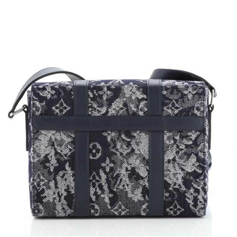 Bags Briefcases Louis Vuitton LV Mens Trunk Messenger Tapestry