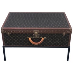 Louis Vuitton Trunk on Stand, Large