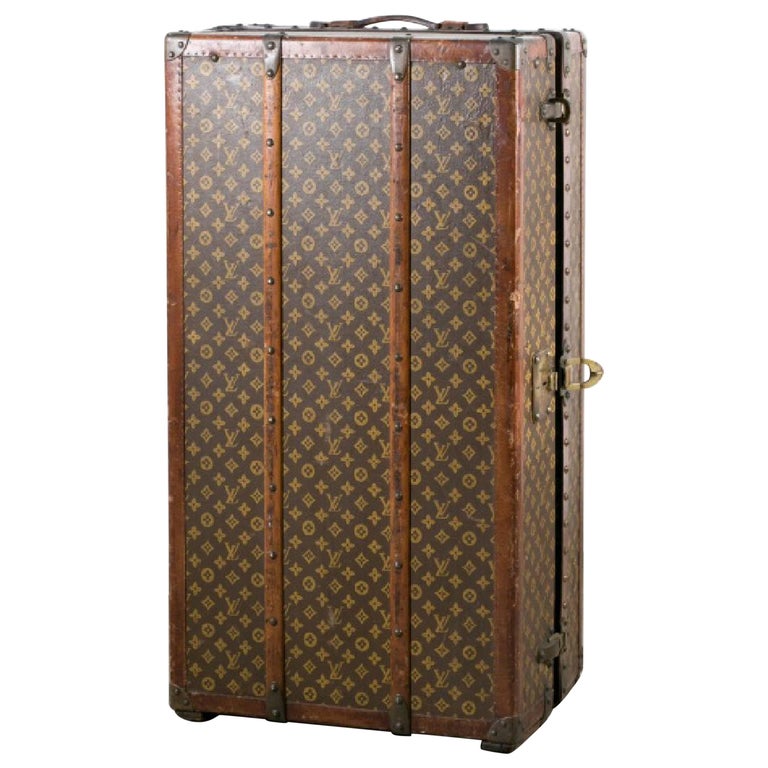 Louis Vuitton Trunk Steamer Wardrobe Trunk Interior Fitted John Wanamaker Label For Sale at 1stdibs