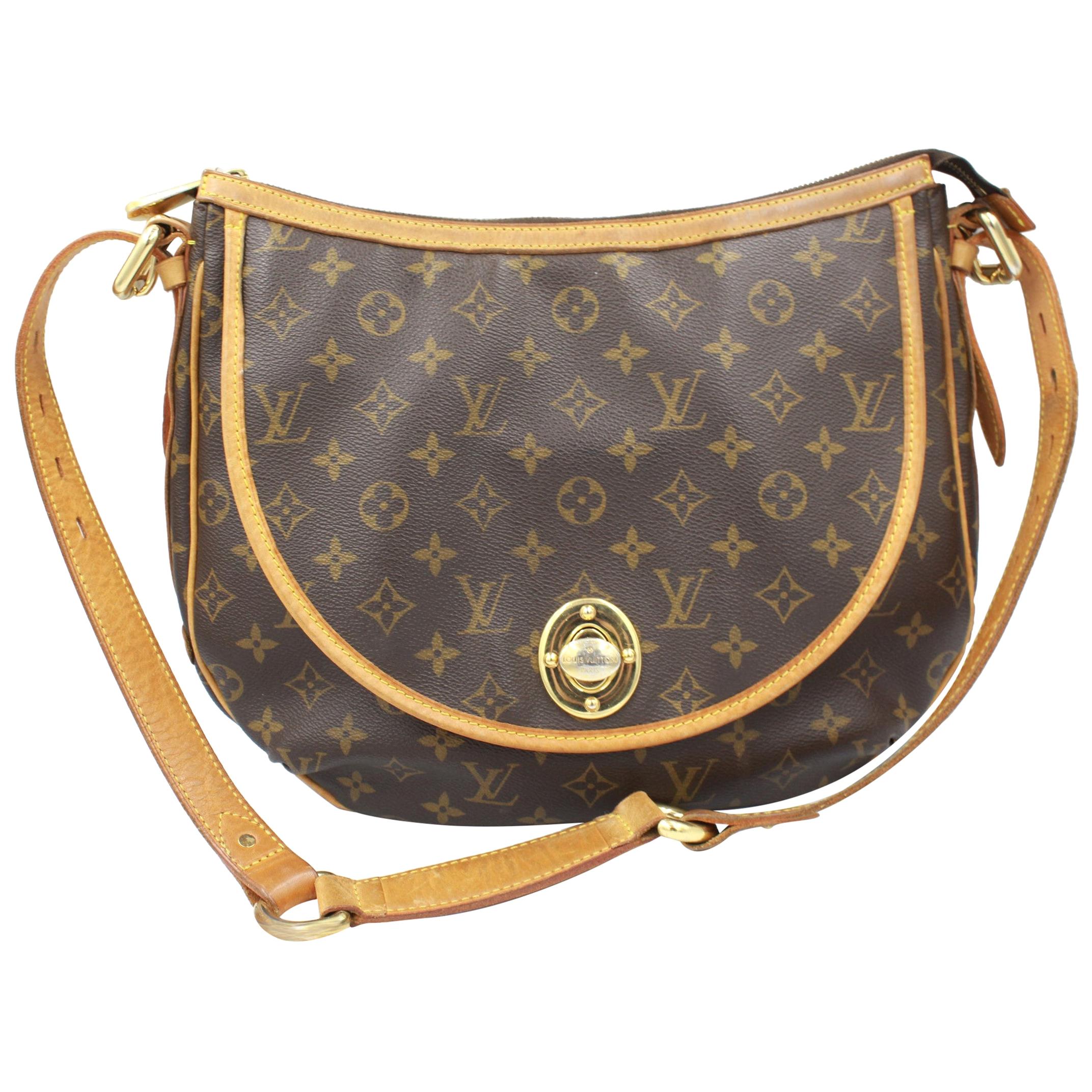 Louis Vuitton Tulum handbag in monogram canvas For Sale
