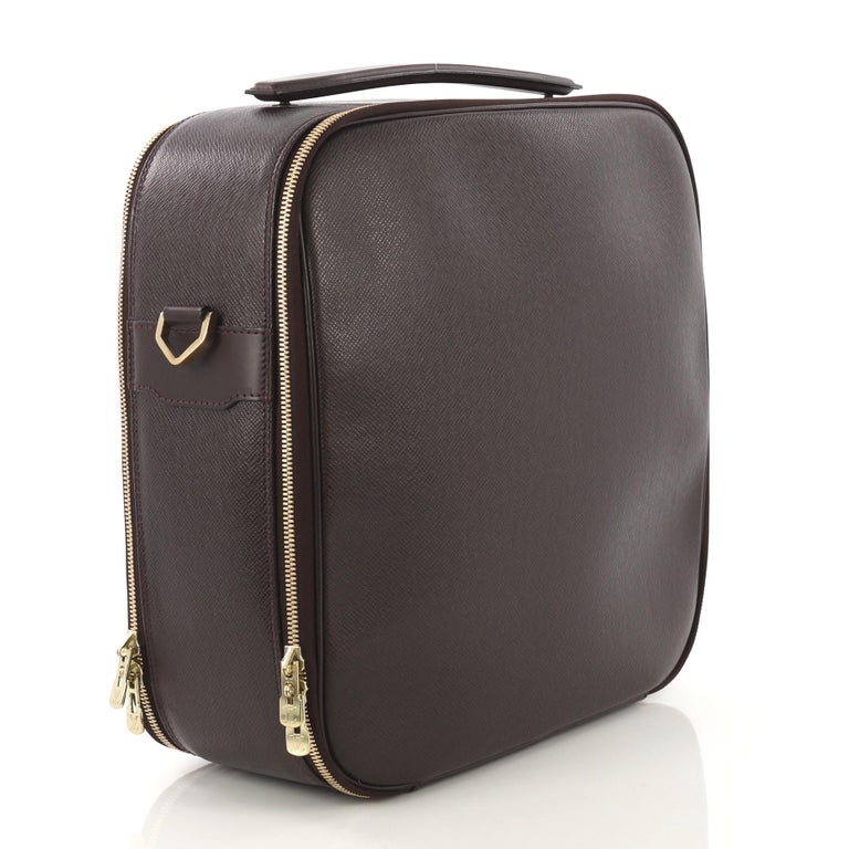 Louis Vuitton Outdoor Messenger Bag - 2 For Sale on 1stDibs