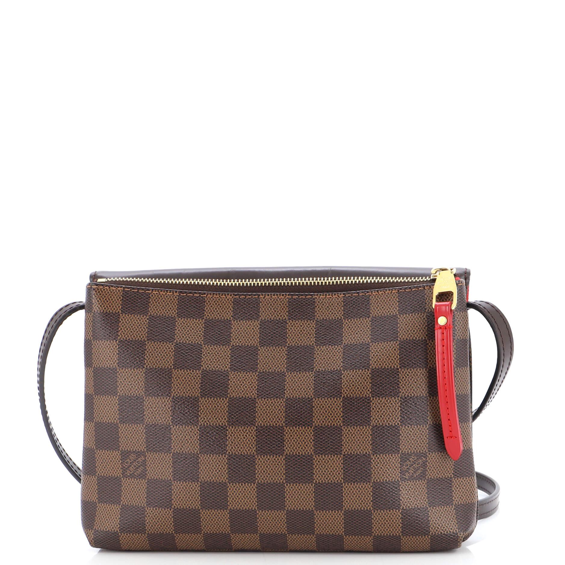 Louis Vuitton Twice Handbag Damier In Good Condition For Sale In NY, NY