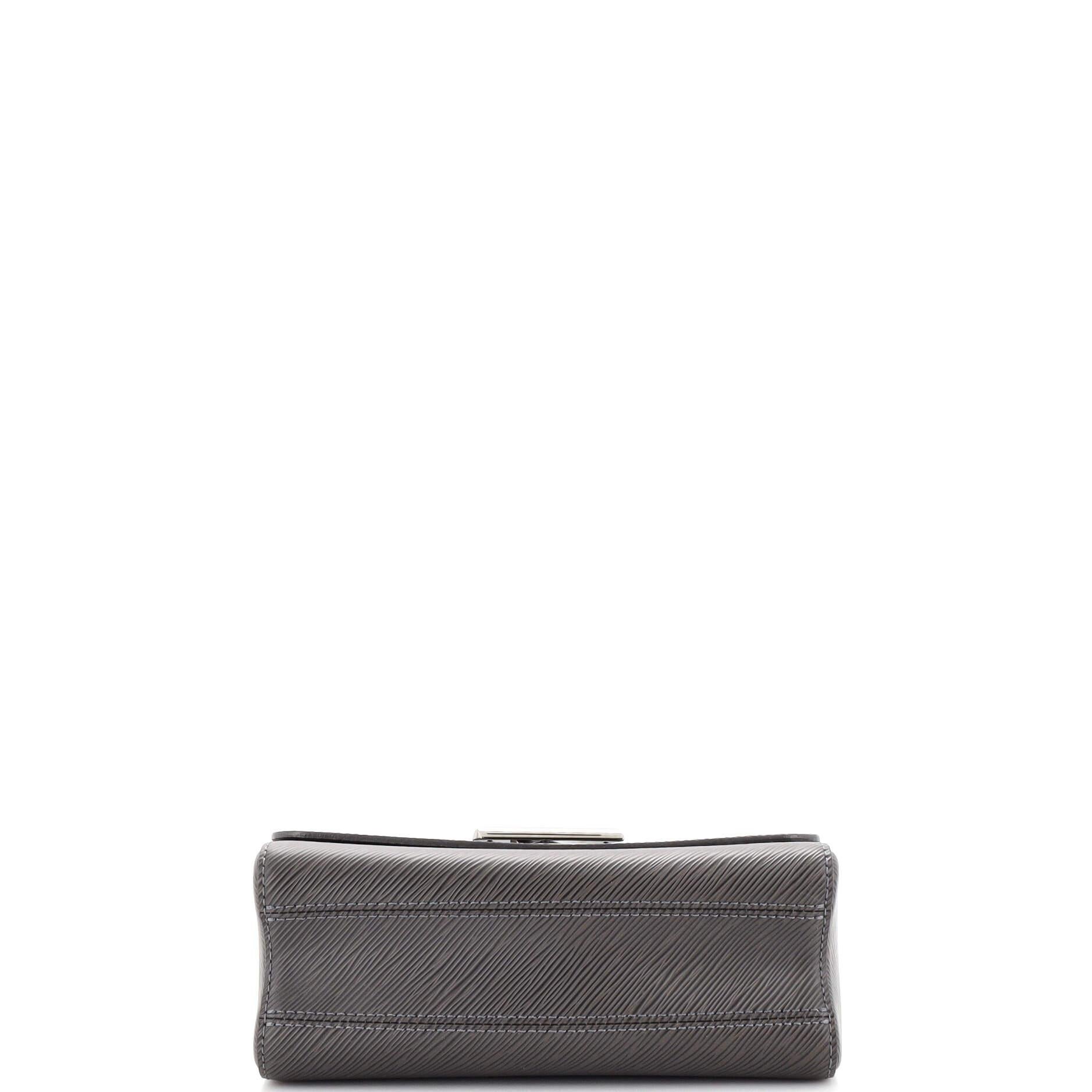 Louis Vuitton Twist Handbag Epi Leather MM For Sale 1