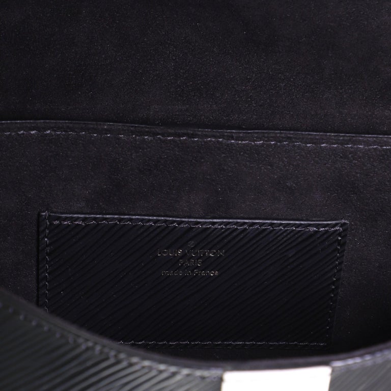 Twist Louis Vuitton Brown Monogram Tulum GM Leather Cloth ref