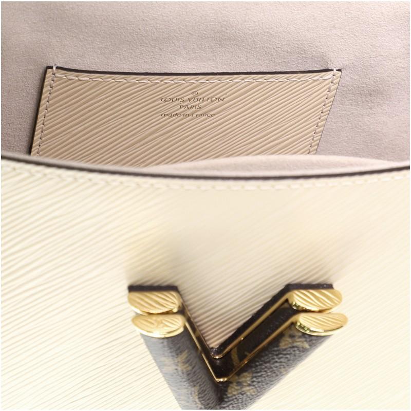 Louis Vuitton Twist Handbag Teddy Fleece with Epi Leather MM In Good Condition In NY, NY