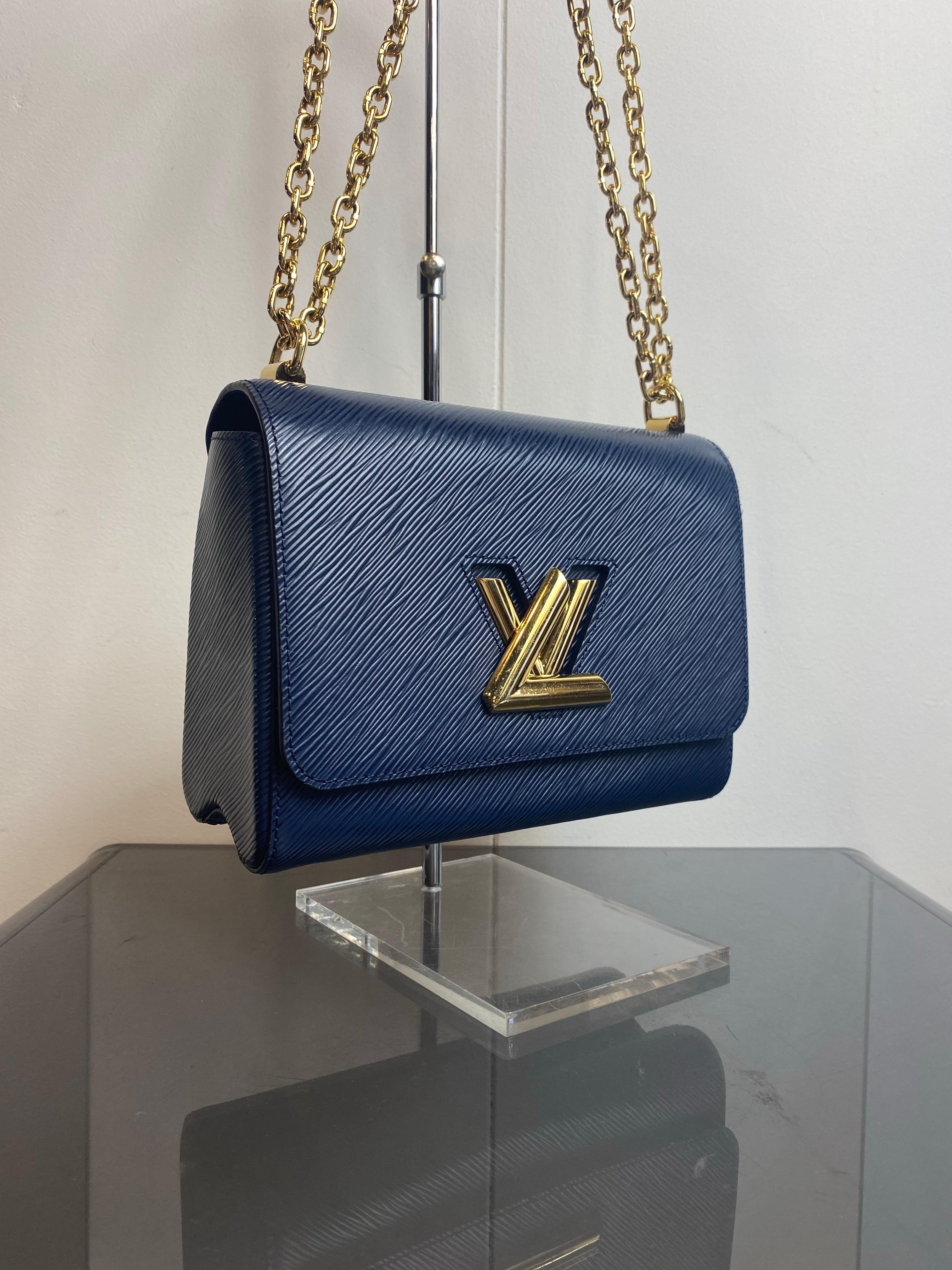da uomo o donna Louis Vuitton Twist in pelle Epi blu. in vendita