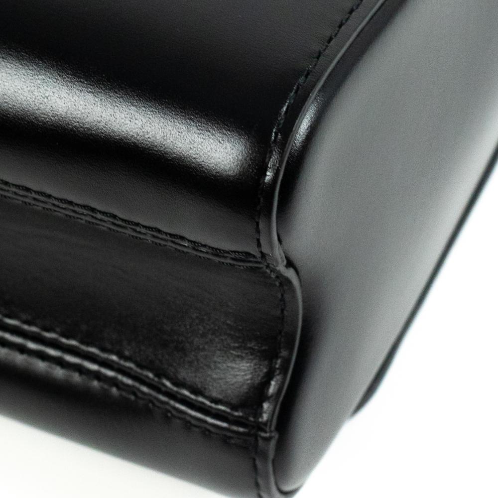 Louis Vuitton, gedrechselt in braunem Leder 6
