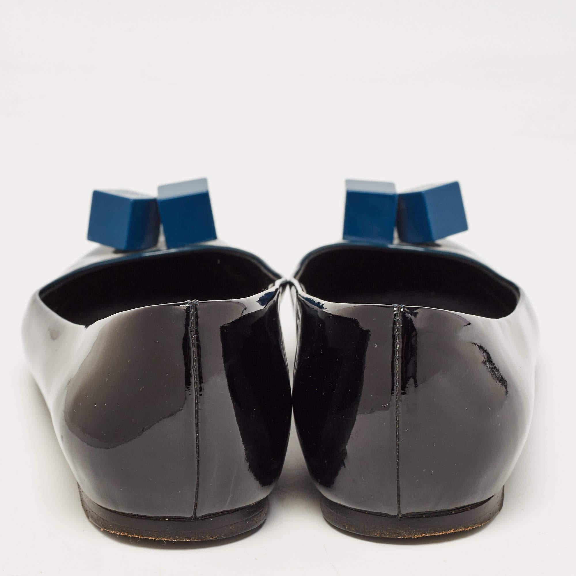 Louis Vuitton Two Tone Patent Dice Ballet Flats Size 35.5 For Sale 3
