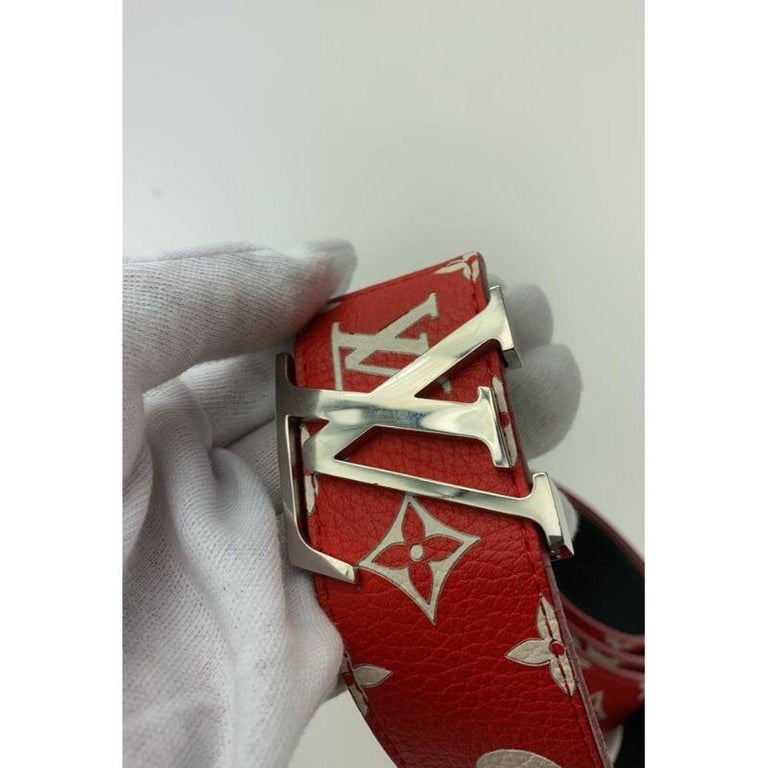 Louis Vuitton Ultra Rare 100/40 LV x Supreme Red Monogram Belt Initials  861349 at 1stDibs