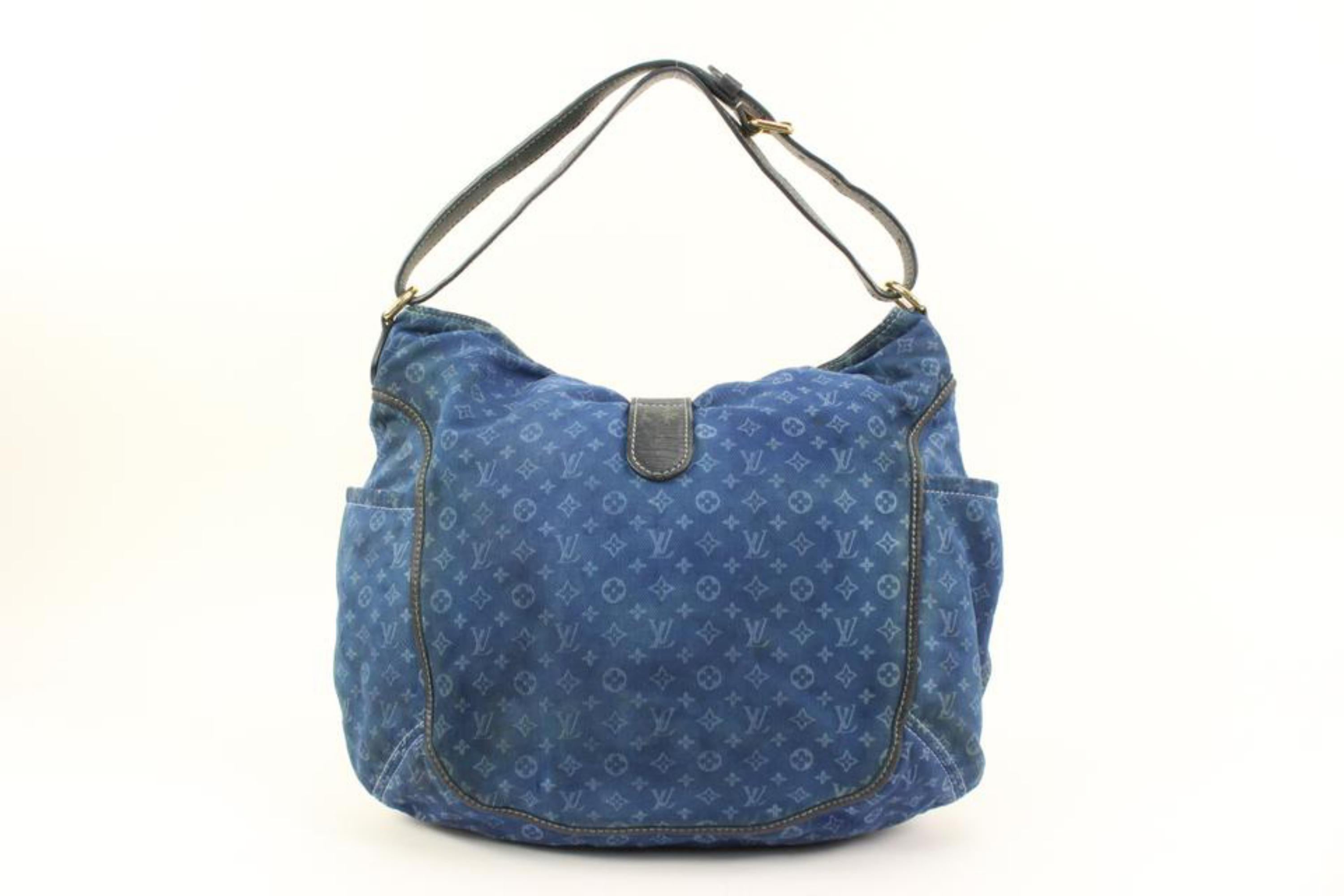 Louis Vuitton Ultra Rare Blue Monogram Mini Lin Romance Hobo Bag 25lk311s In Good Condition For Sale In Dix hills, NY