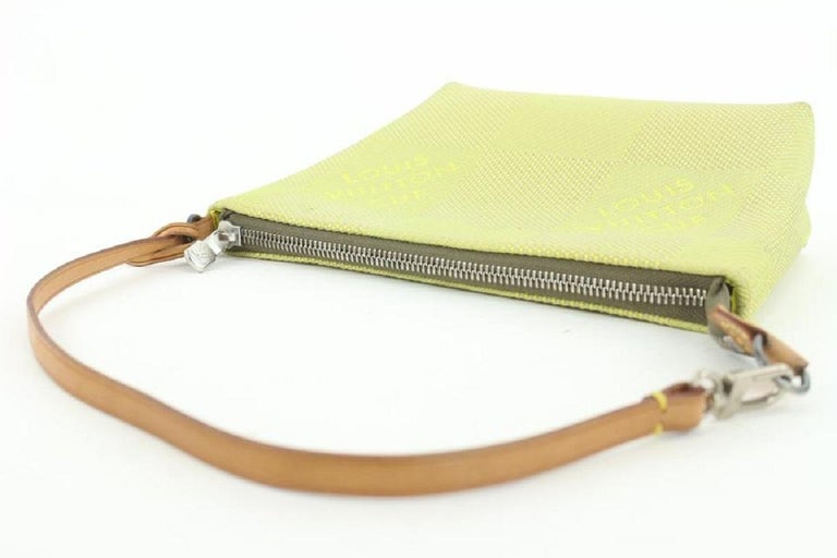 Louis Vuitton Ultra Rare LV Cup Lime Green Damier Geant Pochette Wristlet  For Sale at 1stDibs