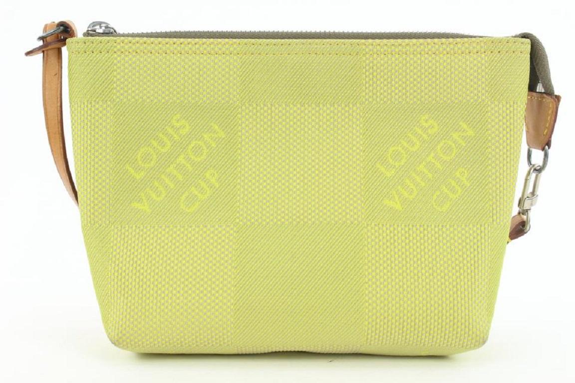 Louis Vuitton Ultra Rare LV Cup Lime Green Damier Geant Pochette Wristlet For Sale 1