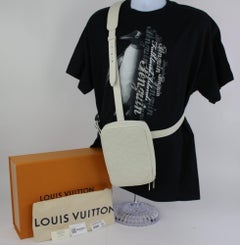 Louis Vuitton (Ultra Rare) Ss19 Virgil Abloh Side 4lz1023 White Cross Body Bag