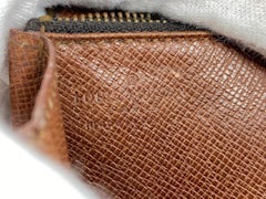 Louis Vuitton Ultra Rare Vintage Monogram Sarah Wallet Flap Porte Tresor