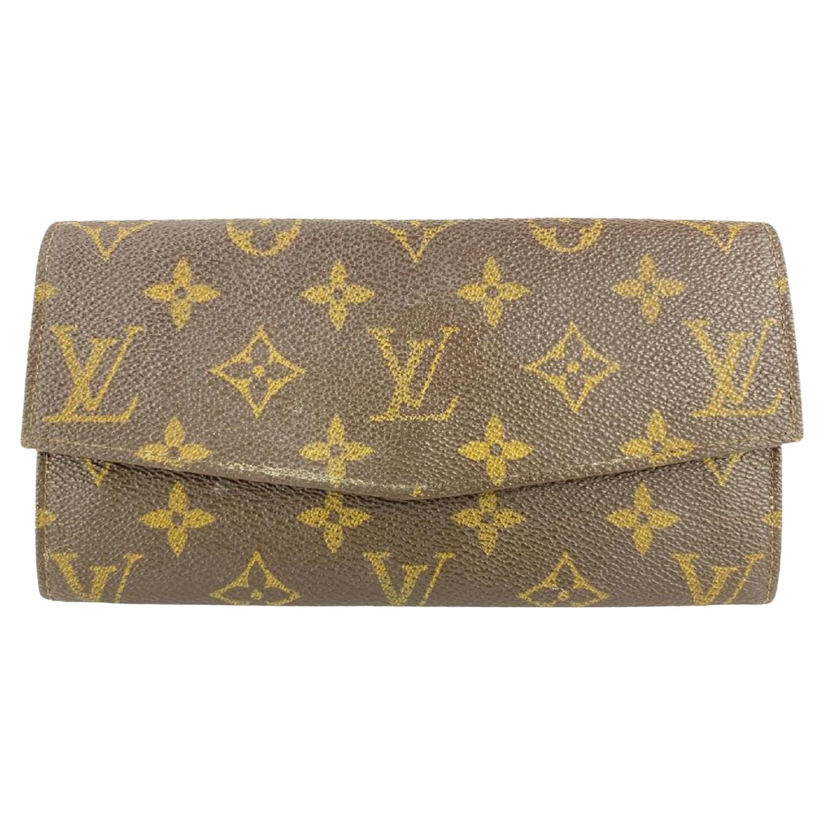 Vintage Louis Vuitton Wallet - 7 For Sale on 1stDibs
