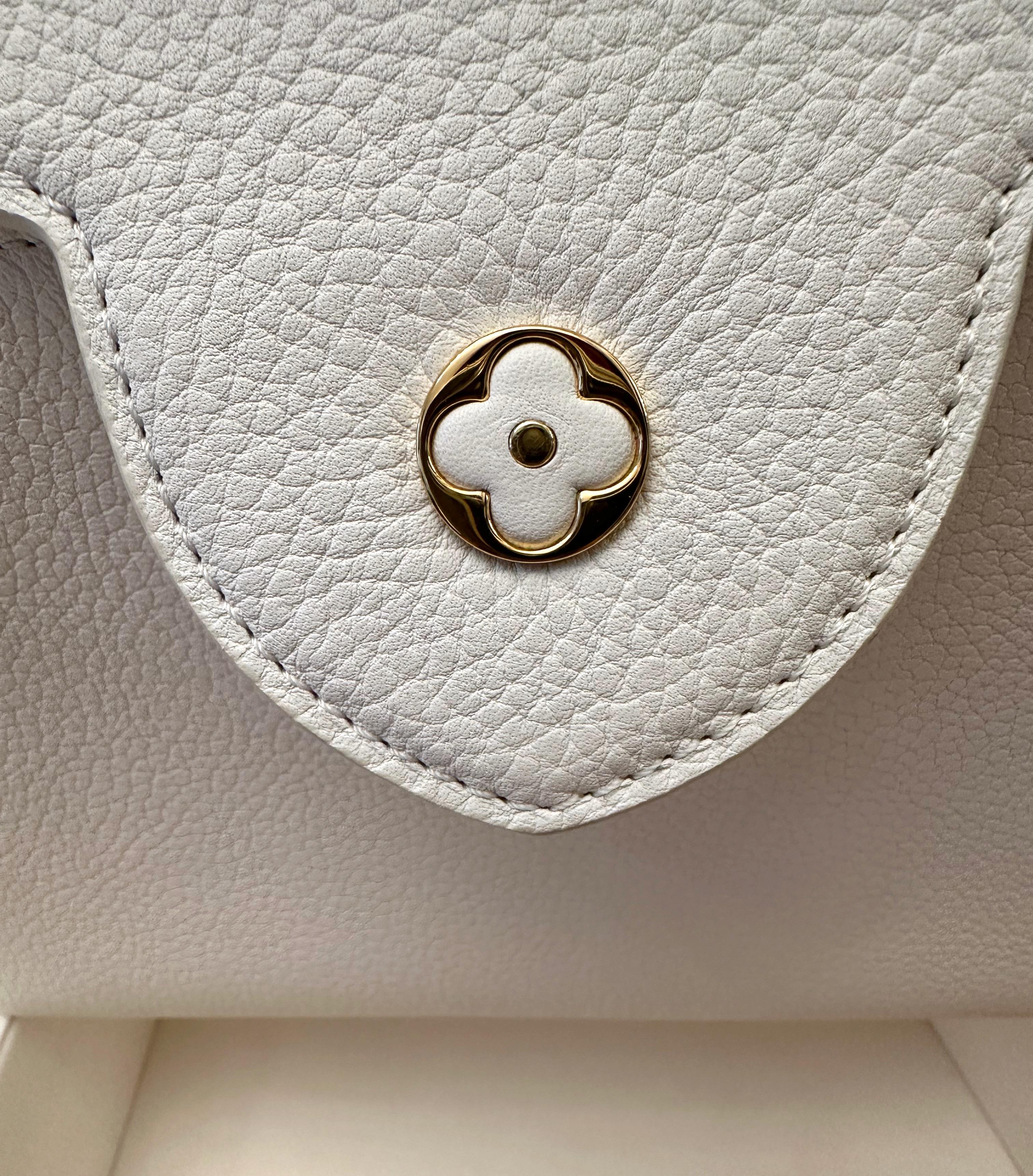 Louis Vuitton Urs Fischer Limited Edition Artycapucines BB Bag  For Sale 8
