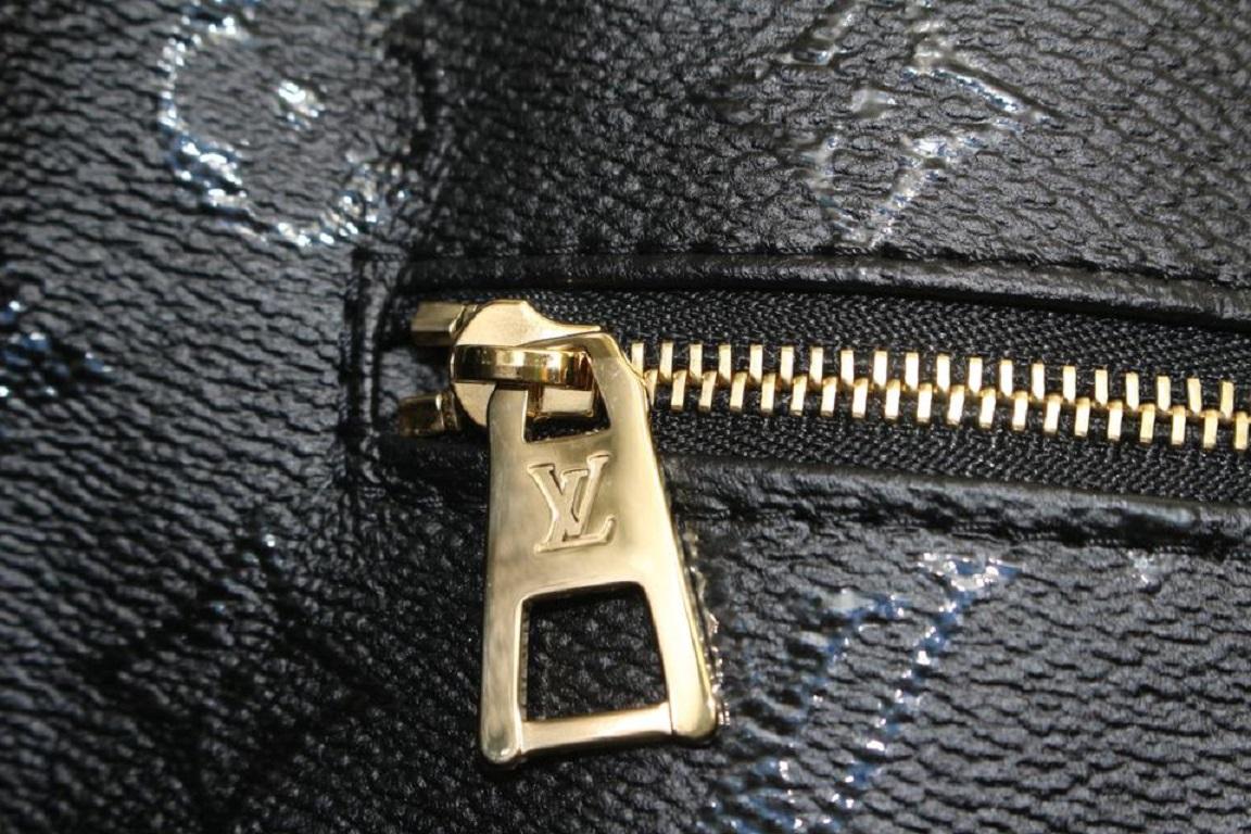 Louis Vuitton Urs Fischer Monogram Red OntheGo Tote bag 67lvs630 In New Condition In Dix hills, NY