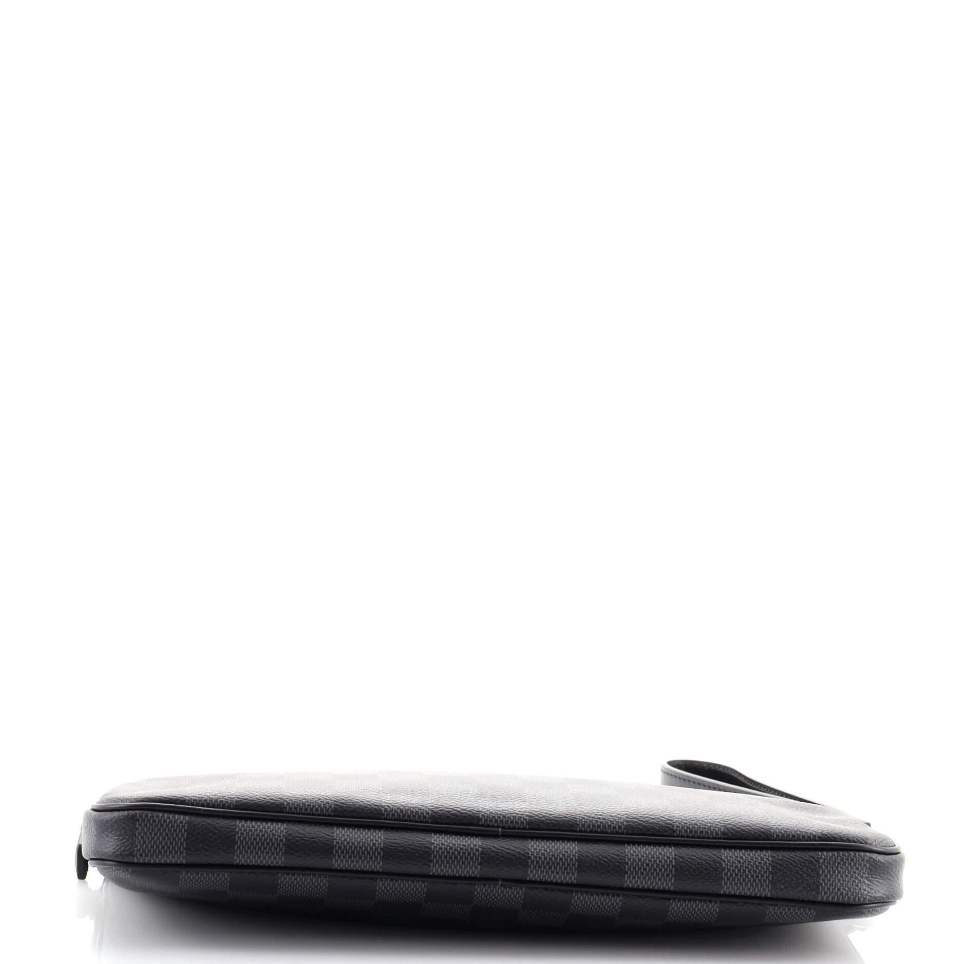 Louis Vuitton Utility Supple Clutch Damier Graphite 1