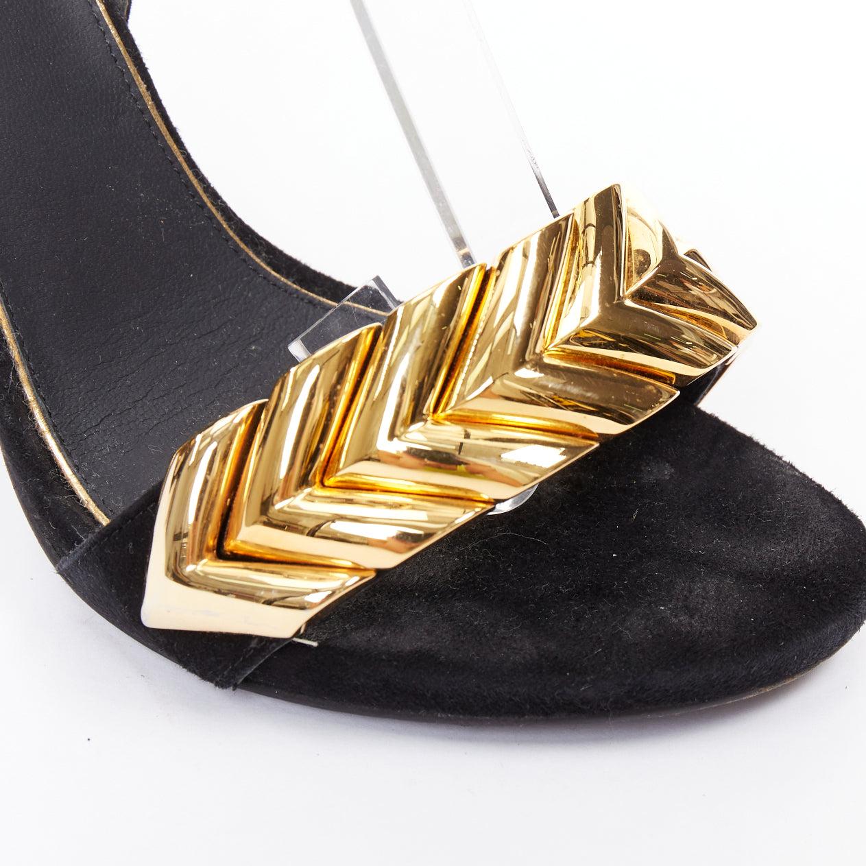 LOUIS VUITTON V Symphony schwarzes Wildleder goldene Hardware High Heel Sandalen EU38 im Angebot 2