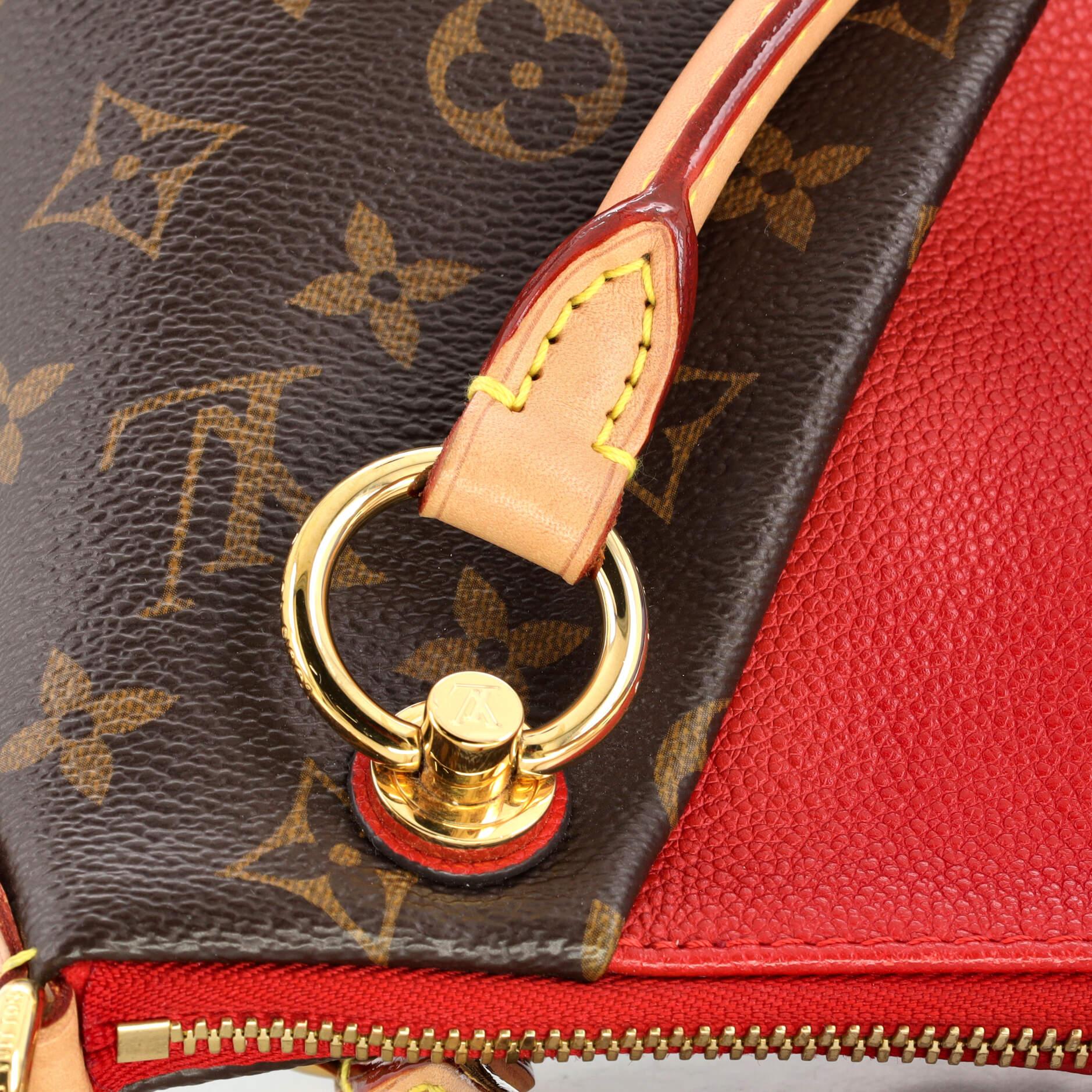 Louis Vuitton V Tote Monogram Canvas and Leather BB For Sale 6