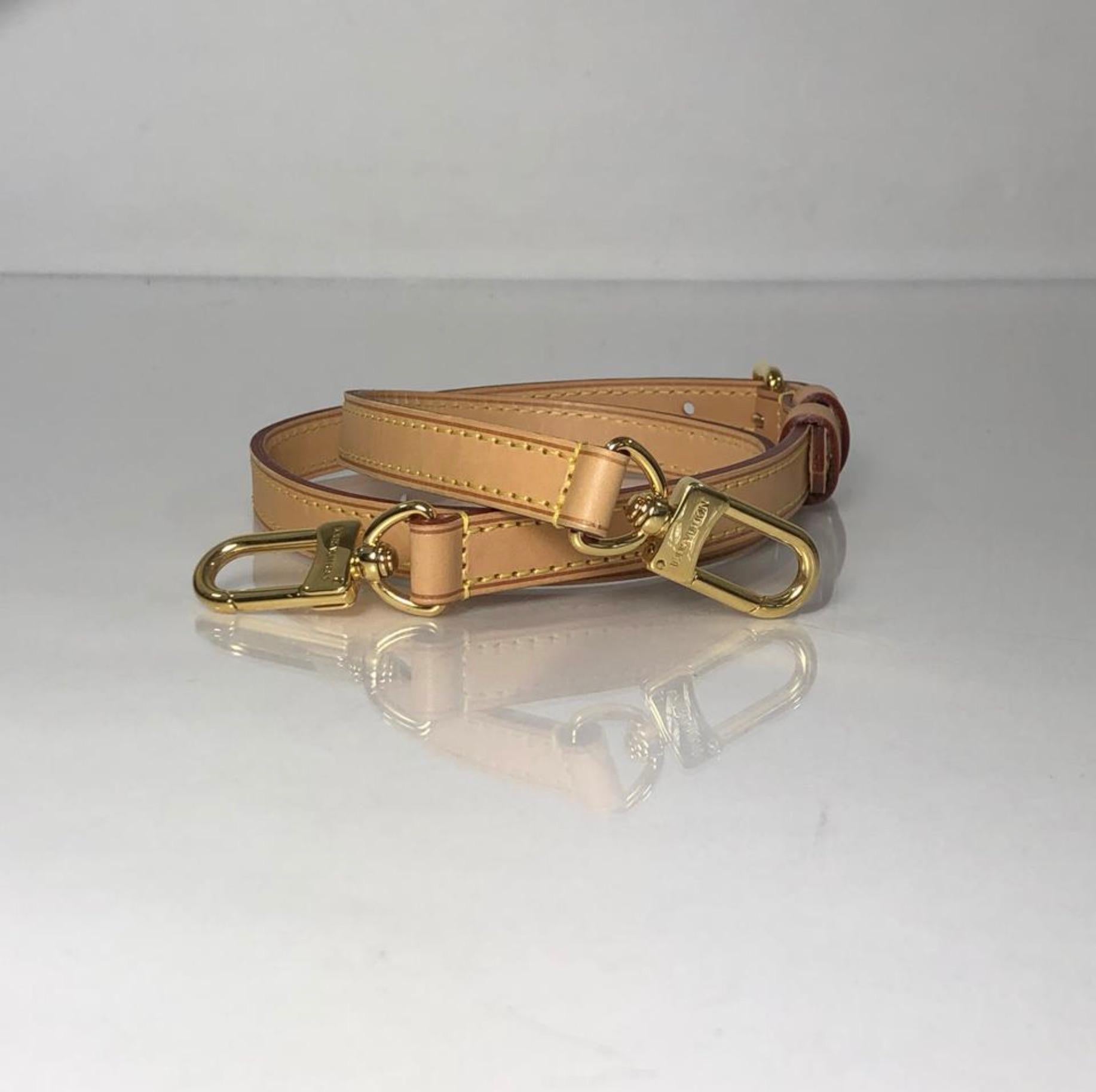 Louis Vuitton Vachette Strap - Shoulder (Narrow and Adjustable) In Excellent Condition For Sale In Saint Charles, IL
