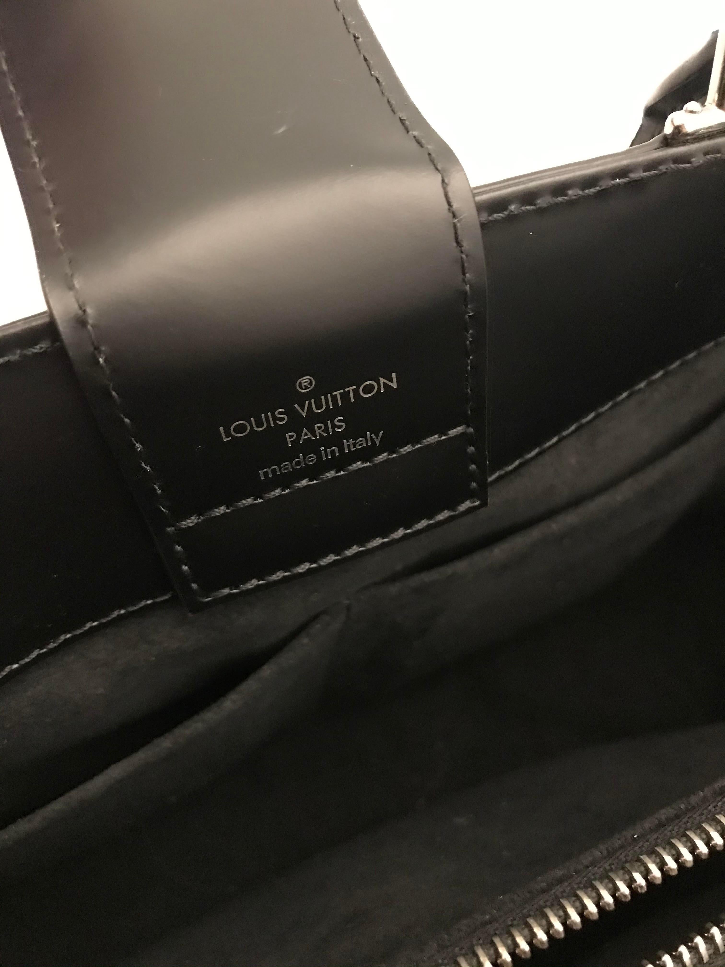  Louis Vuitton Vaneau GM black Epi leather handbag 6