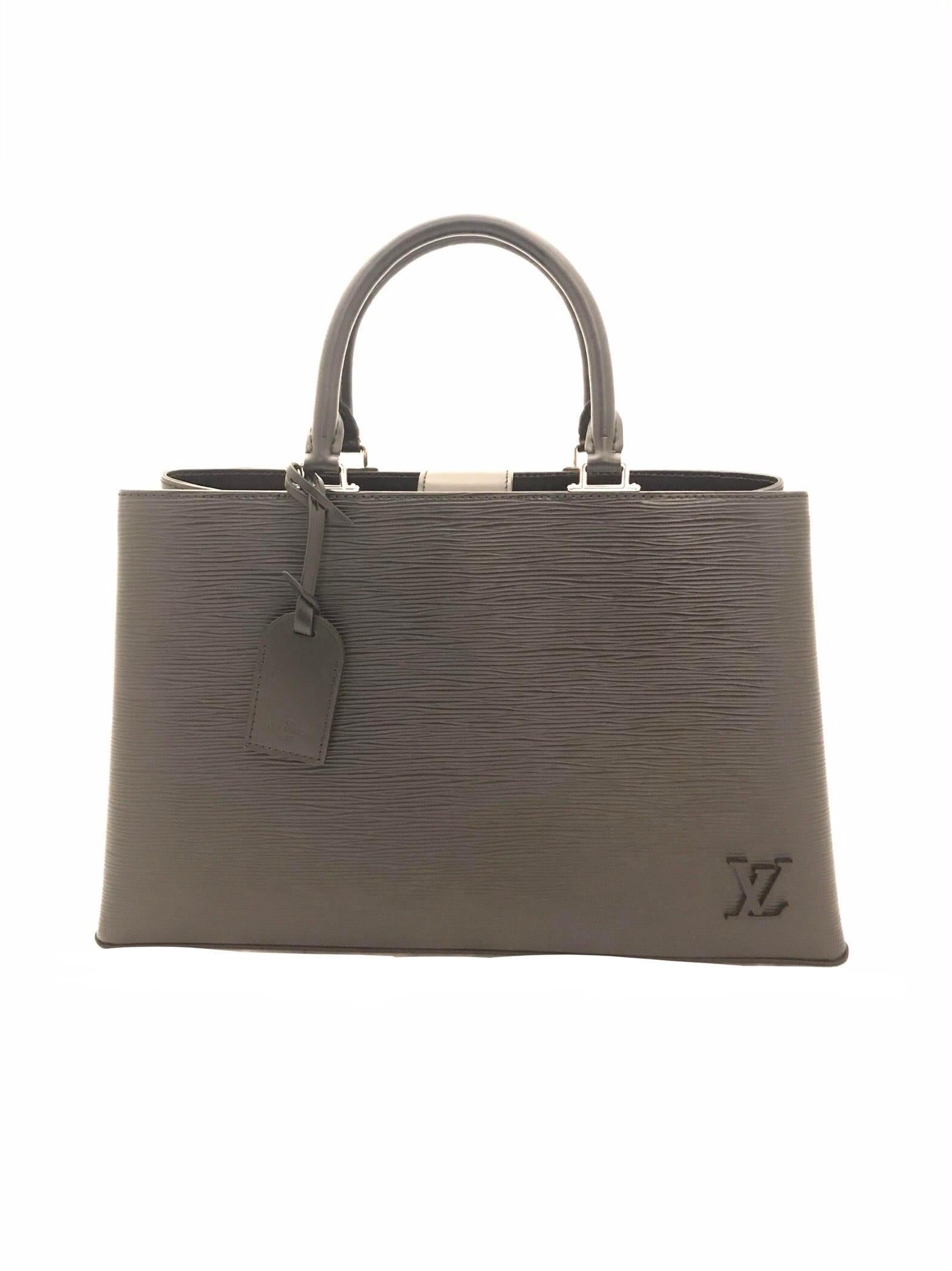 Women's  Louis Vuitton Vaneau GM black Epi leather handbag