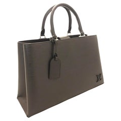  Louis Vuitton Vaneau GM black Epi leather handbag